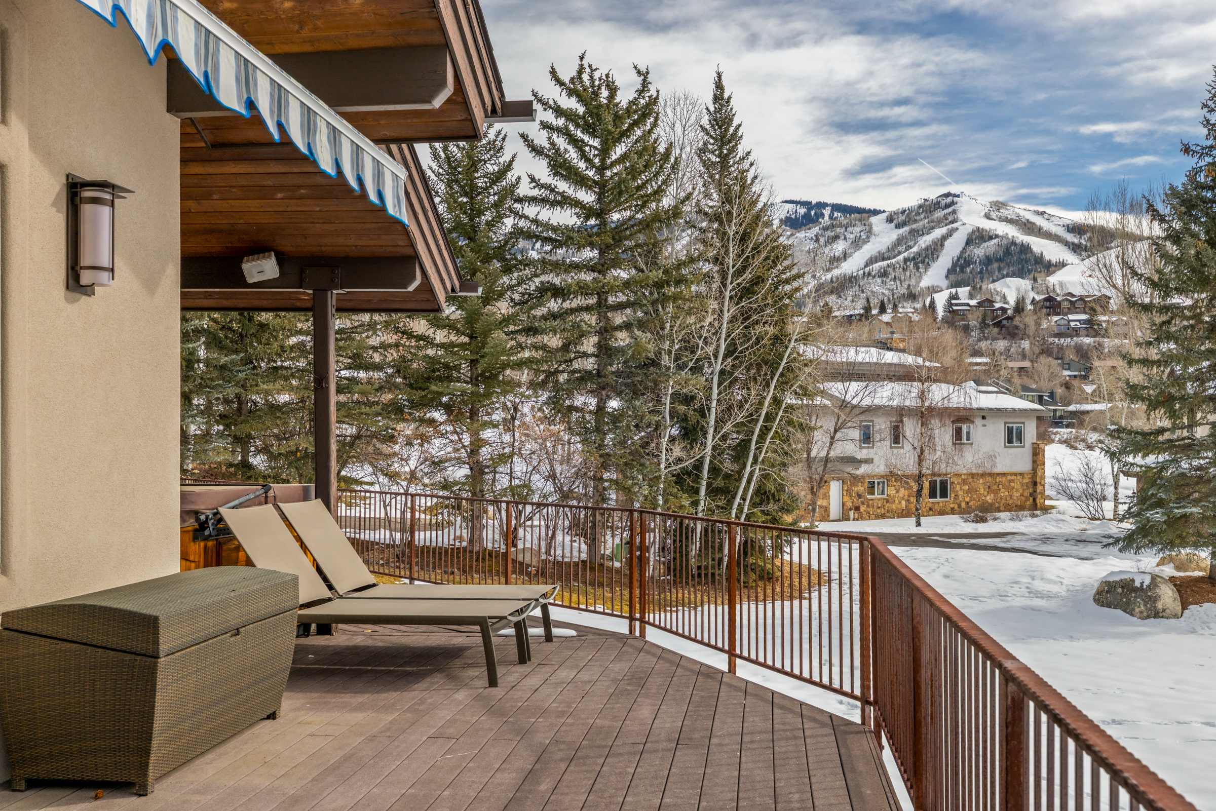  Luxury Rollingstone Fairway Estate - 物件實景
