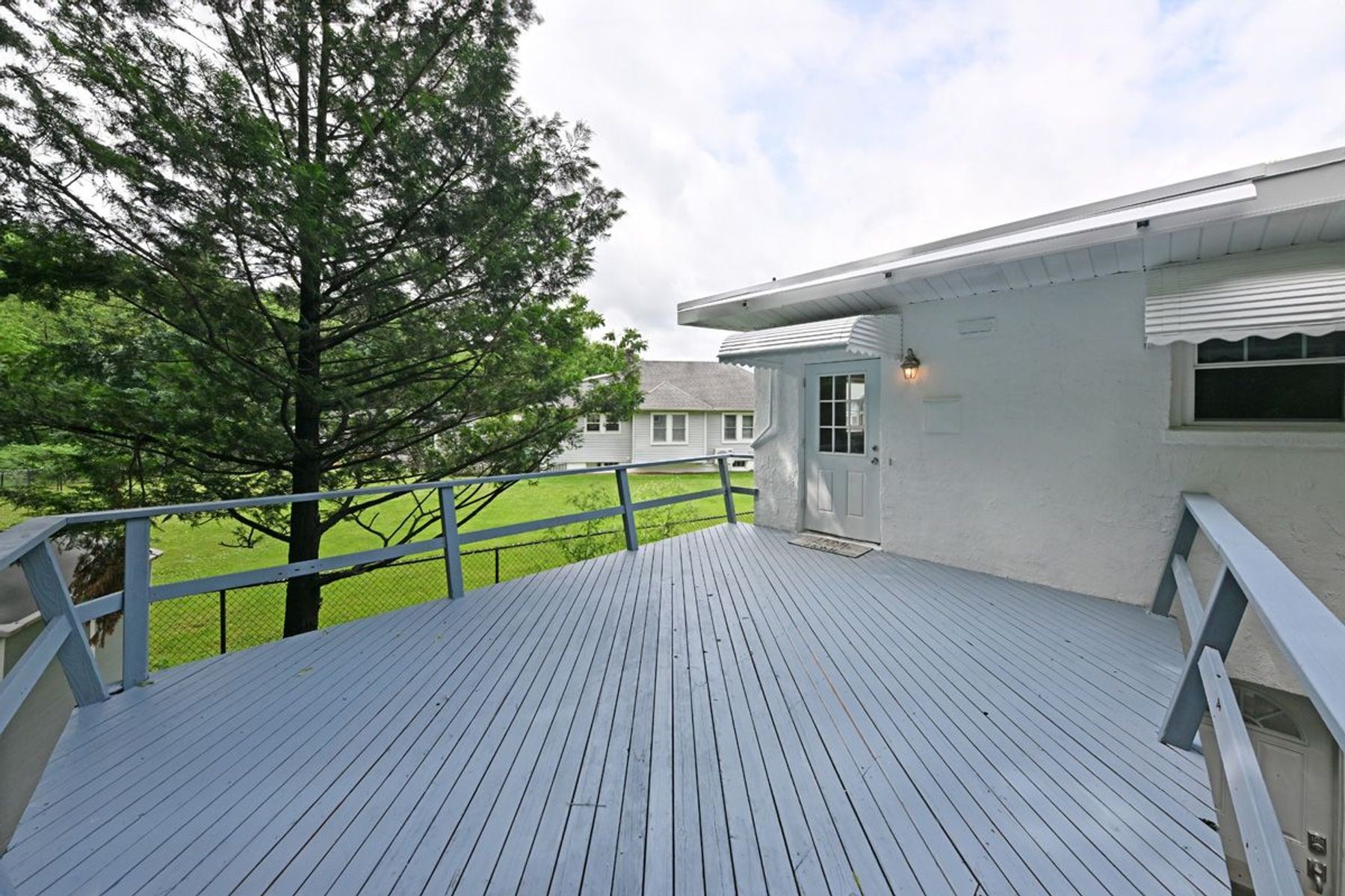  211 Lakeview Drive, Ridgewood, NJ 07450 - 物件實景