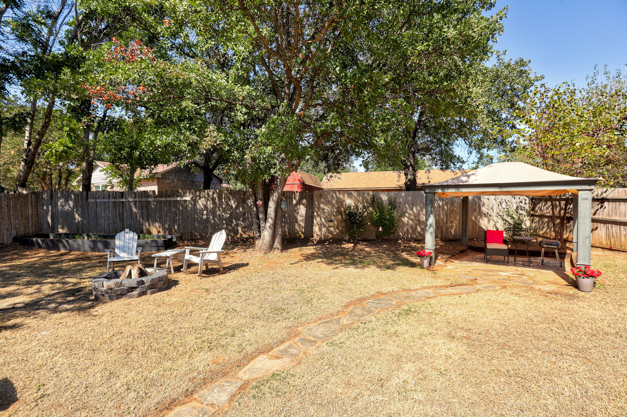  3419 East Noble Drive, Edmond, OK 73034 - 物件實景