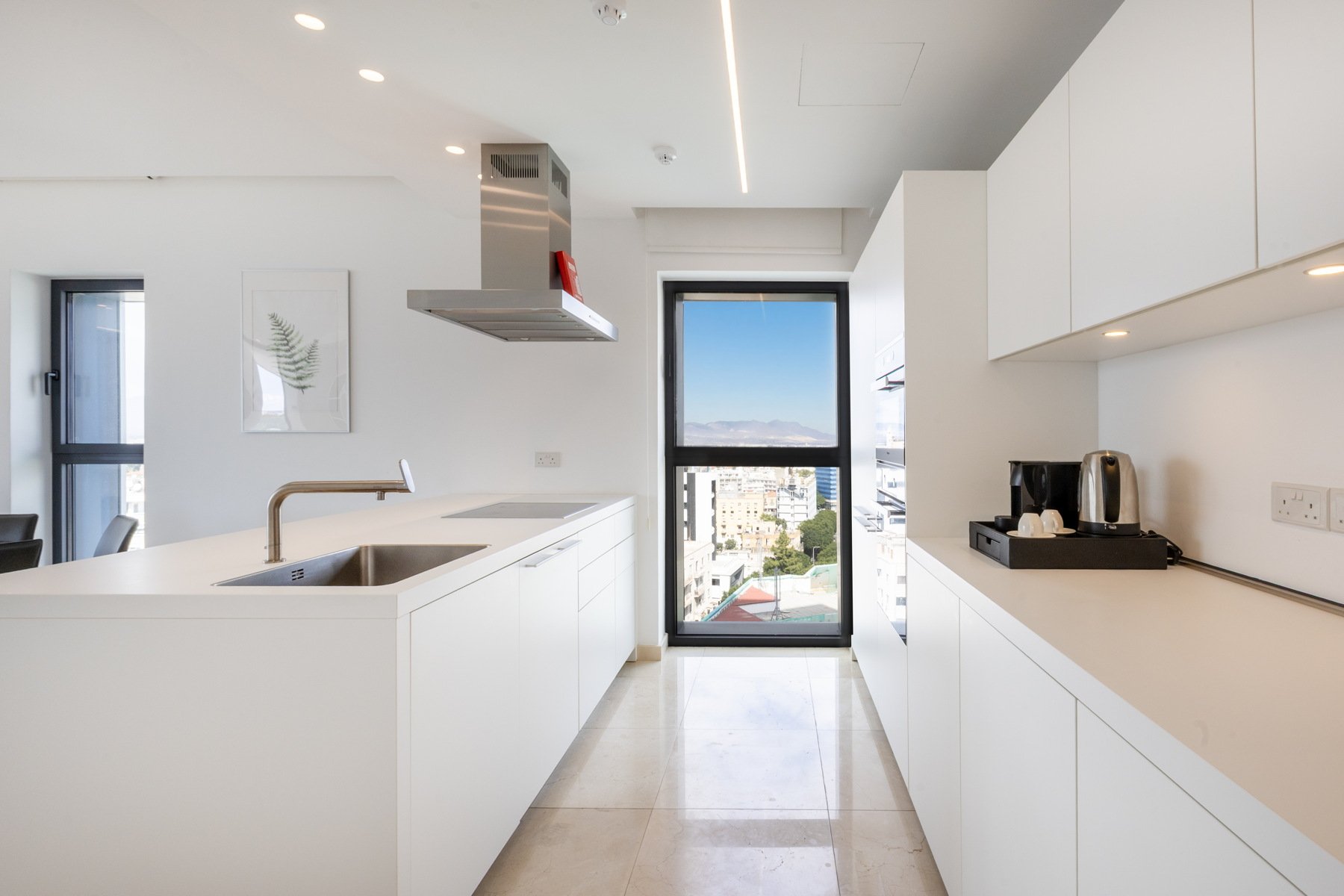  Serviced Three Bedroom Residence in the Heart of Nicosia - 物件實景
