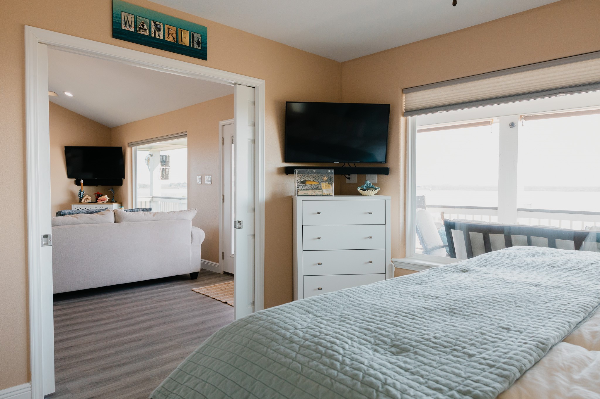 Palacios, Texas, 77465, United States, 3 Bedrooms Bedrooms, ,2 BathroomsBathrooms,Residential,For Sale,1984979