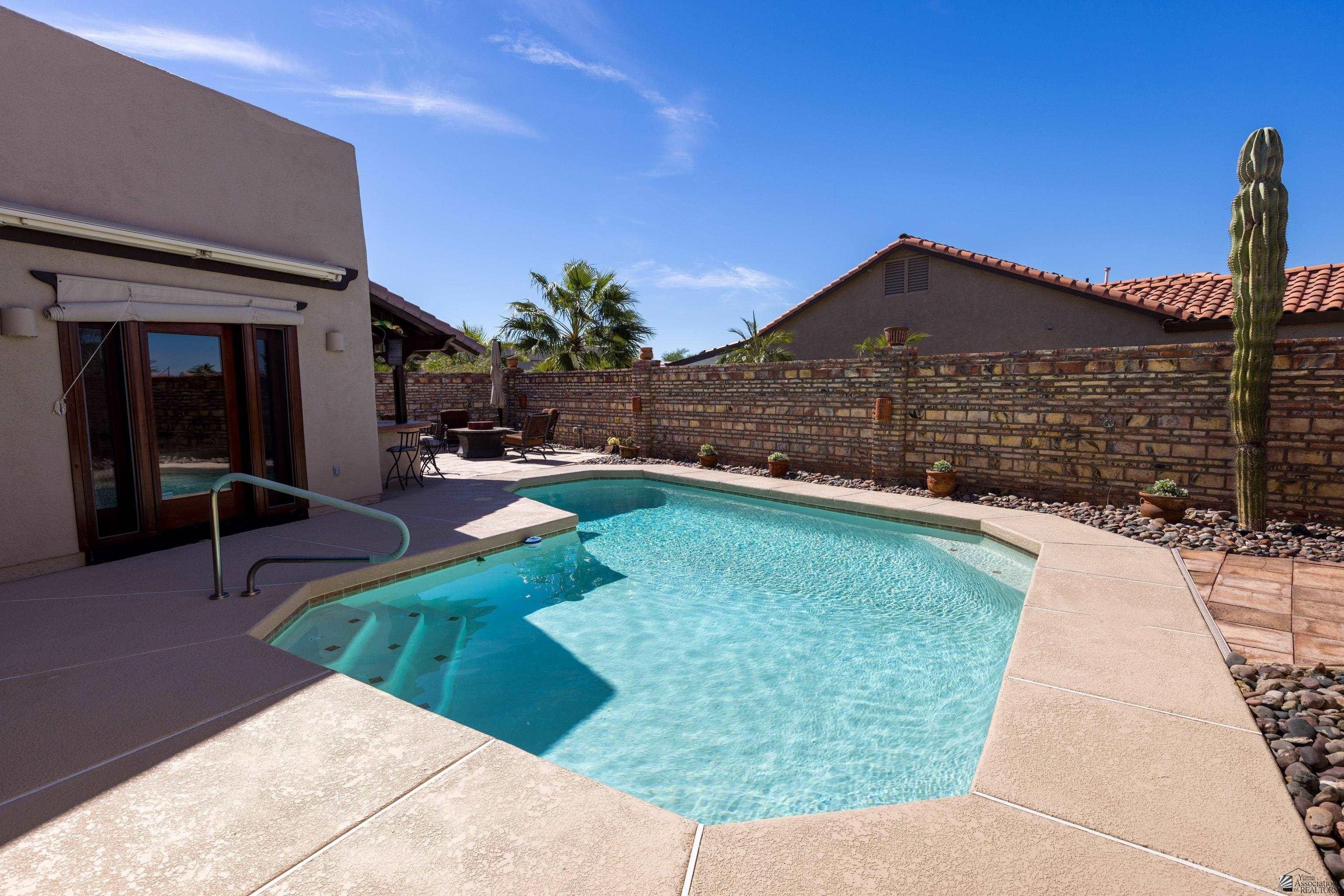 Yuma, Arizona, 85367, United States, 3 Bedrooms Bedrooms, ,1 BathroomBathrooms,Residential,For Sale,1982634