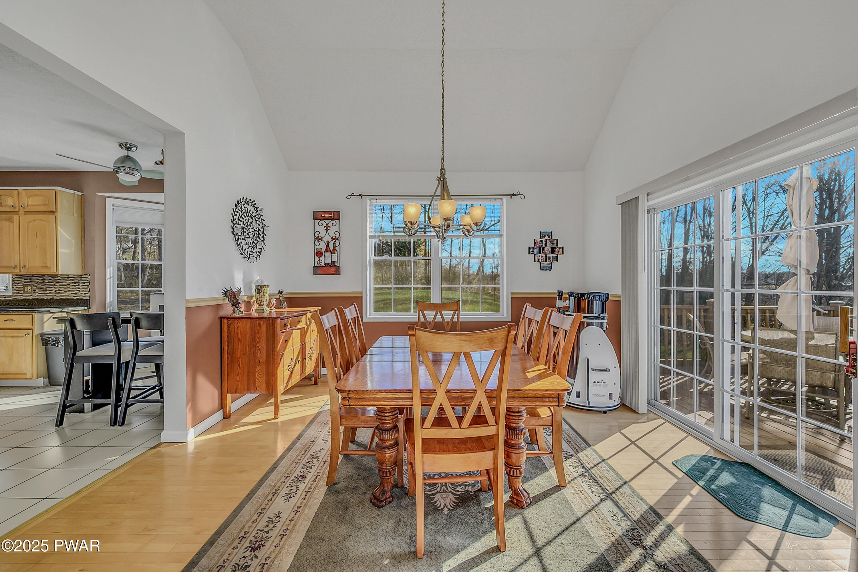 Moscow, Pennsylvania, 18444, United States, 4 Bedrooms Bedrooms, ,3 BathroomsBathrooms,Residential,For Sale,1987034