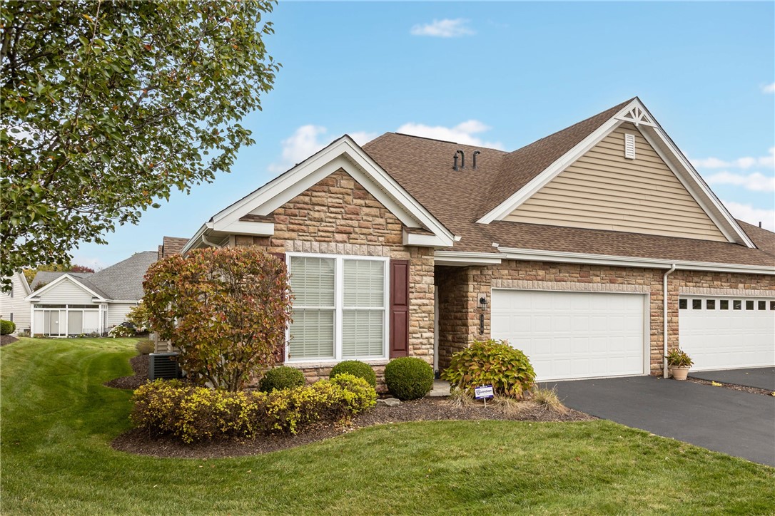 Sewickley, Pennsylvania, 15143, United States, 2 Bedrooms Bedrooms, ,2 BathroomsBathrooms,Residential,For Sale,1968653