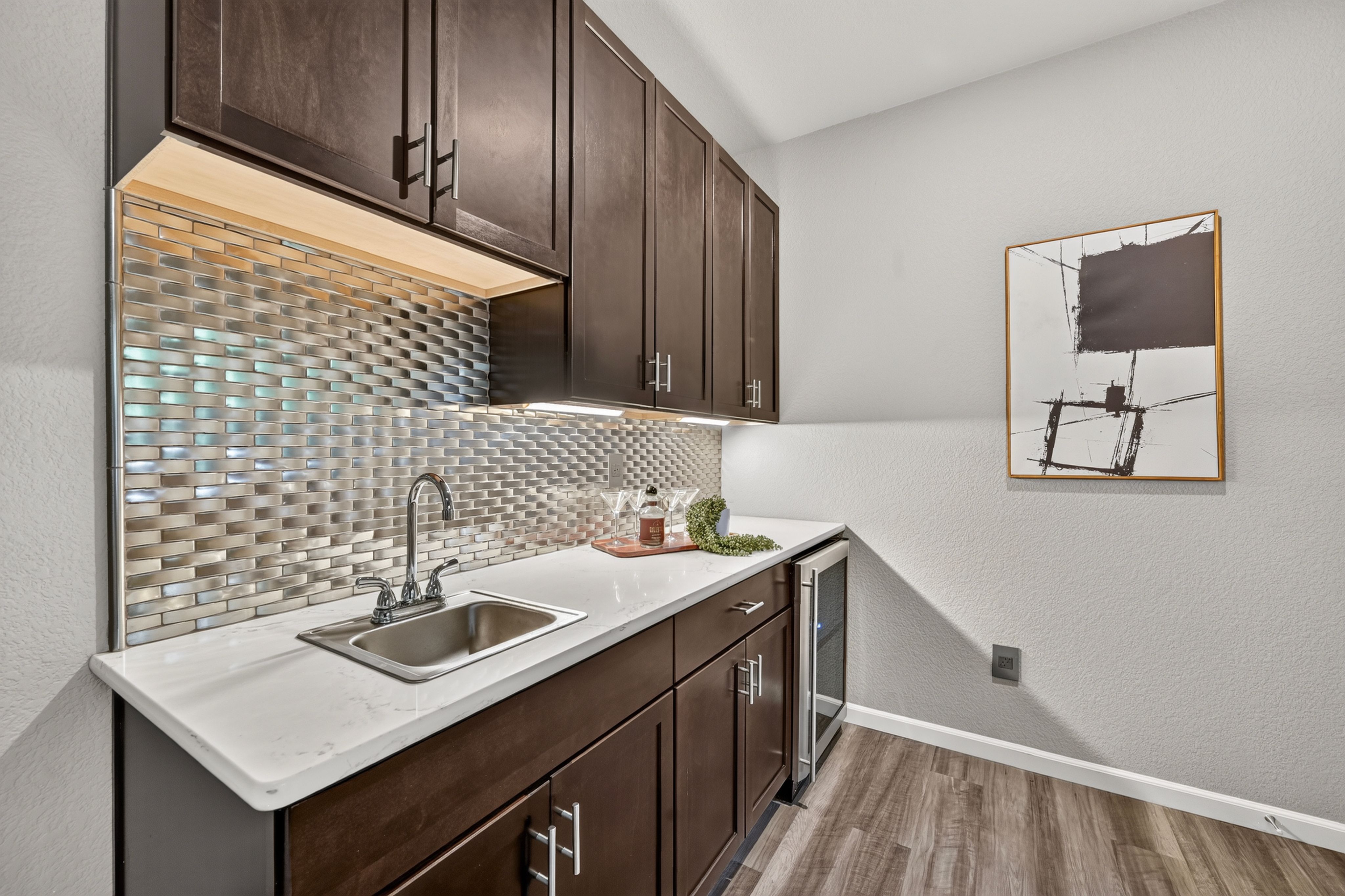  Luxury Living by Cheyenne Creek Walk - 物件實景