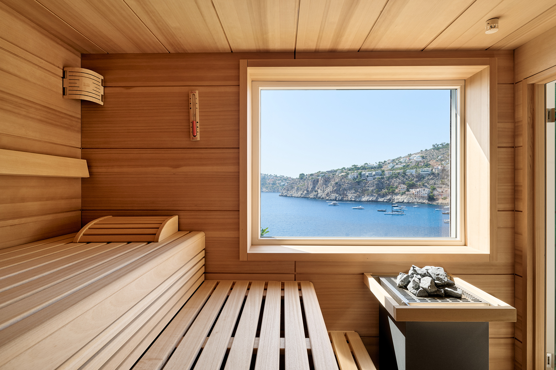  Villa on the first sea line with panoramic views in Andratx - 物件實景