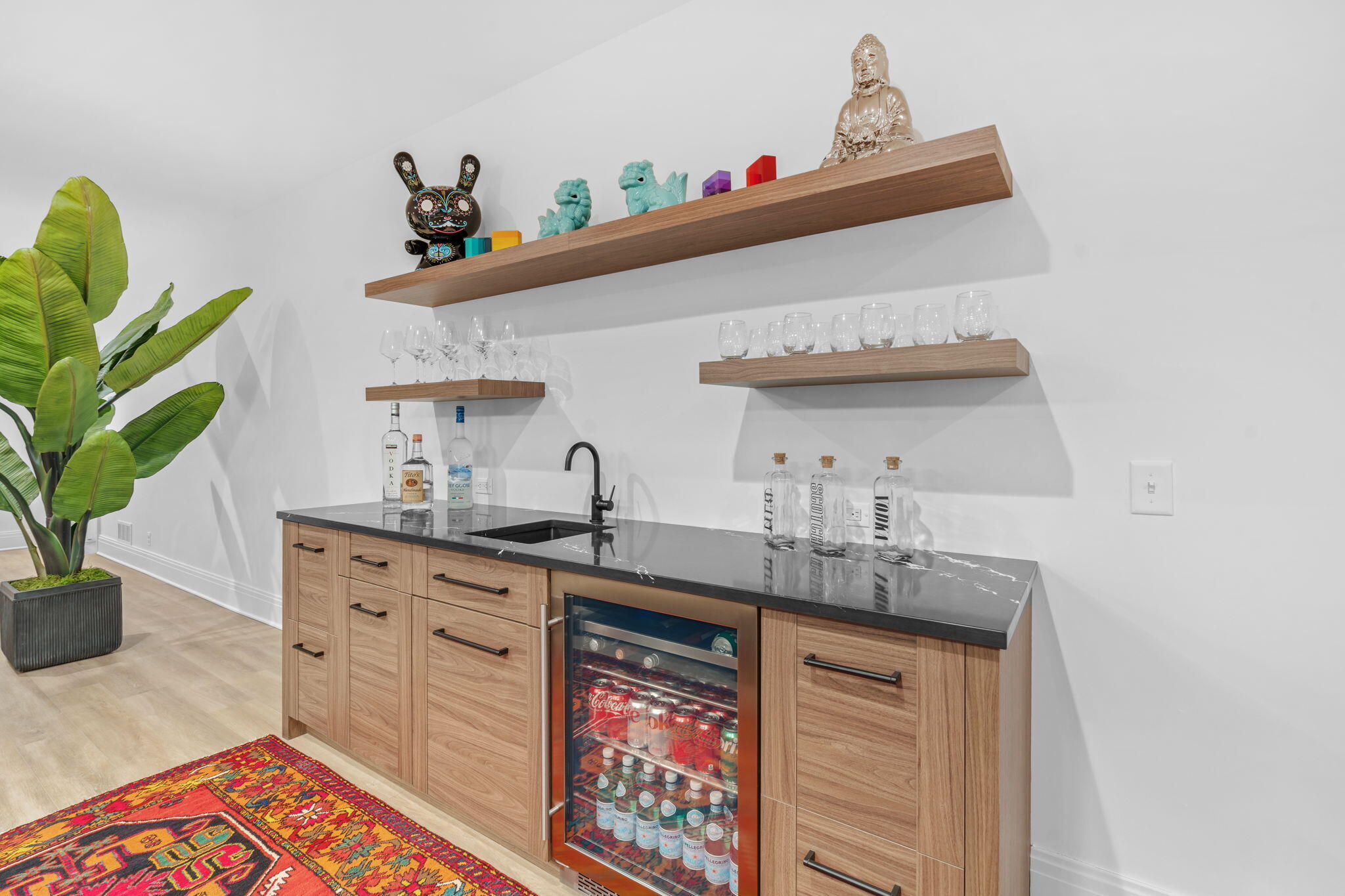 Saugatuck, Michigan, 49453, United States, 6 Bedrooms Bedrooms, ,6 BathroomsBathrooms,Residential,For Sale,1974414