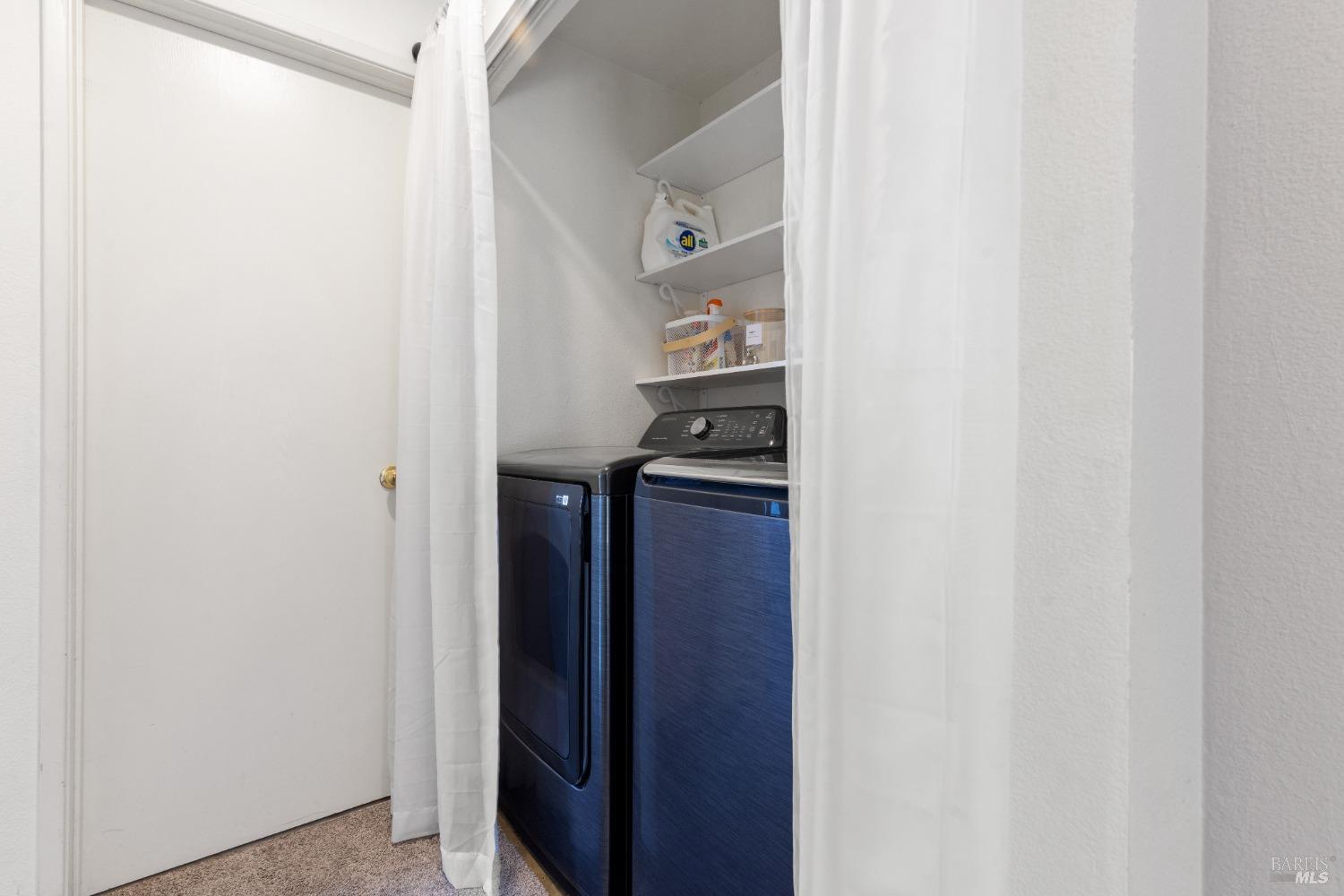Santa Rosa, California, 95407, United States, 3 Bedrooms Bedrooms, ,3 BathroomsBathrooms,Residential,For Sale,1920914