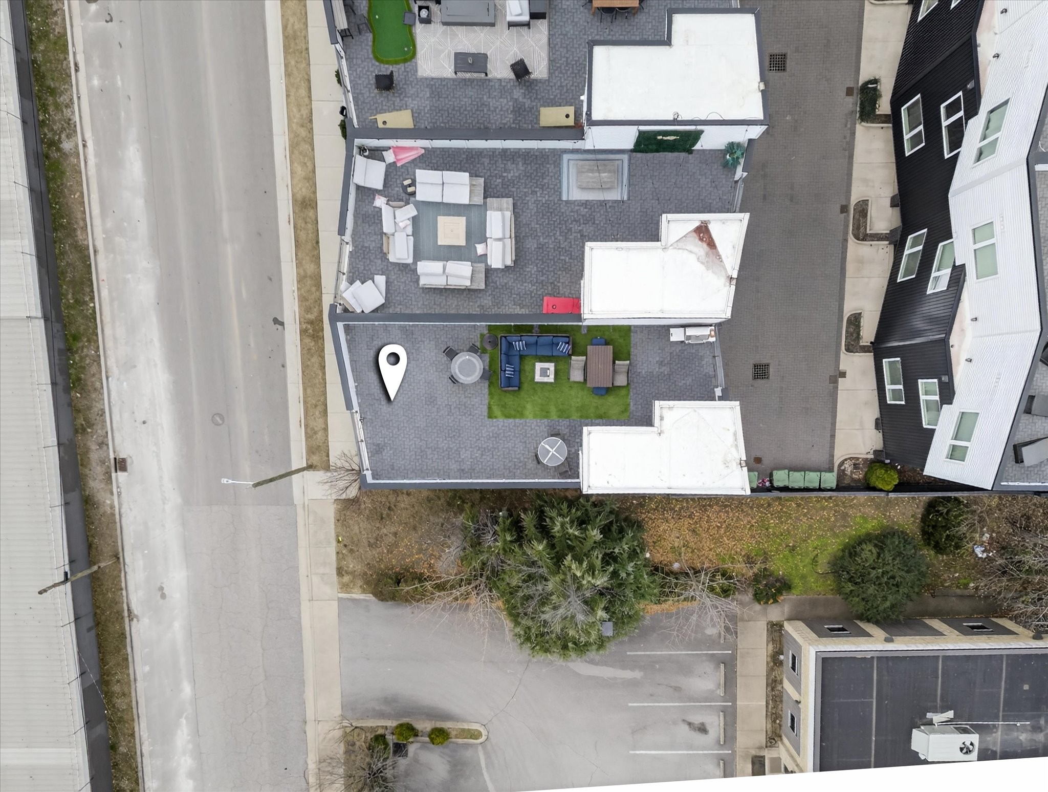 Nashville, Tennessee, 37209, United States, 4 Bedrooms Bedrooms, ,4 BathroomsBathrooms,Residential,For Sale,2005677