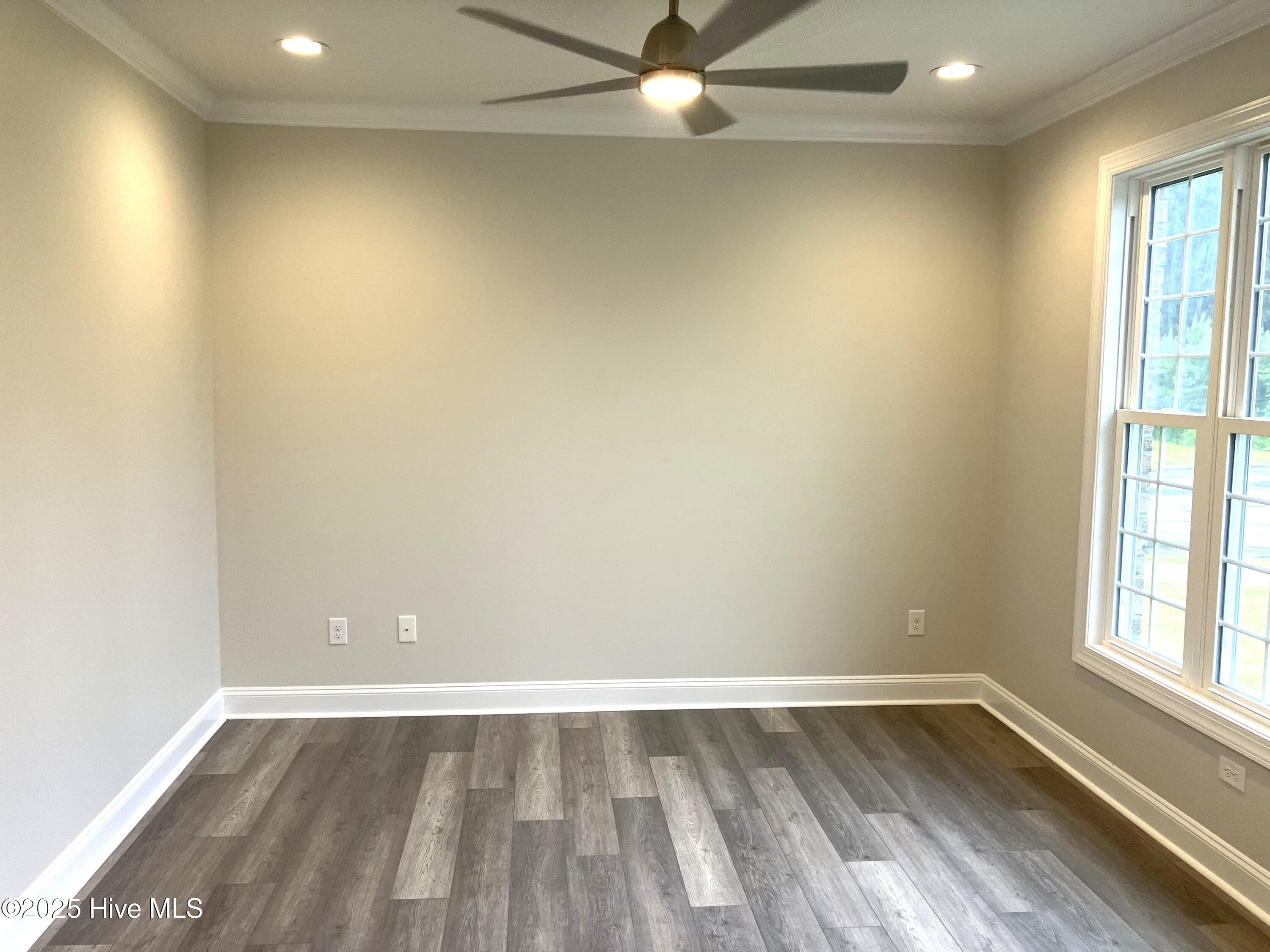 Jacksonville, North Carolina, 28546, United States, 5 Bedrooms Bedrooms, ,3 BathroomsBathrooms,Residential,For Sale,1983326