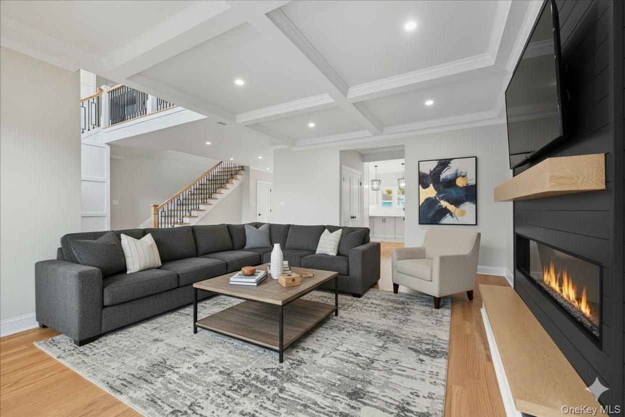 Westbury, New York, 11590, United States, 5 Bedrooms Bedrooms, ,5 BathroomsBathrooms,Residential,For Sale,1991038