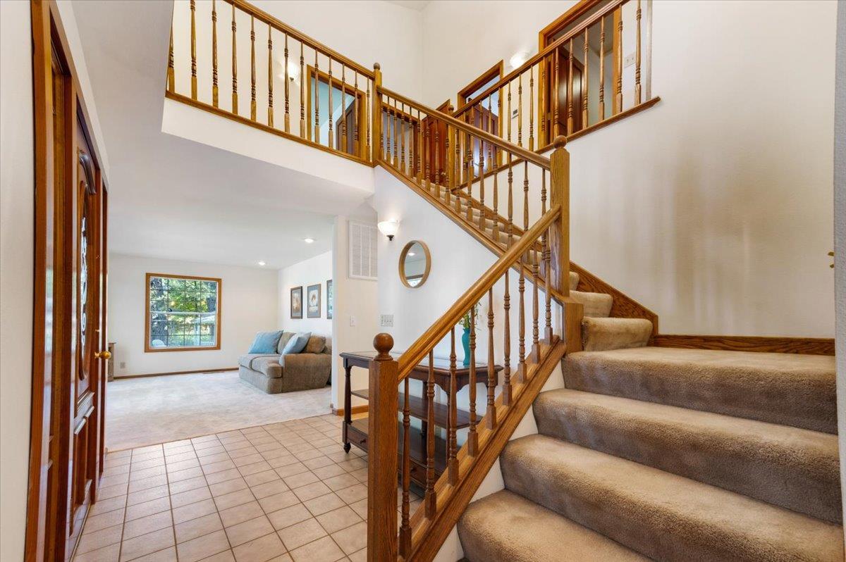 Grass Valley, California, 95949, United States, 3 Bedrooms Bedrooms, ,3 BathroomsBathrooms,Residential,For Sale,1958208