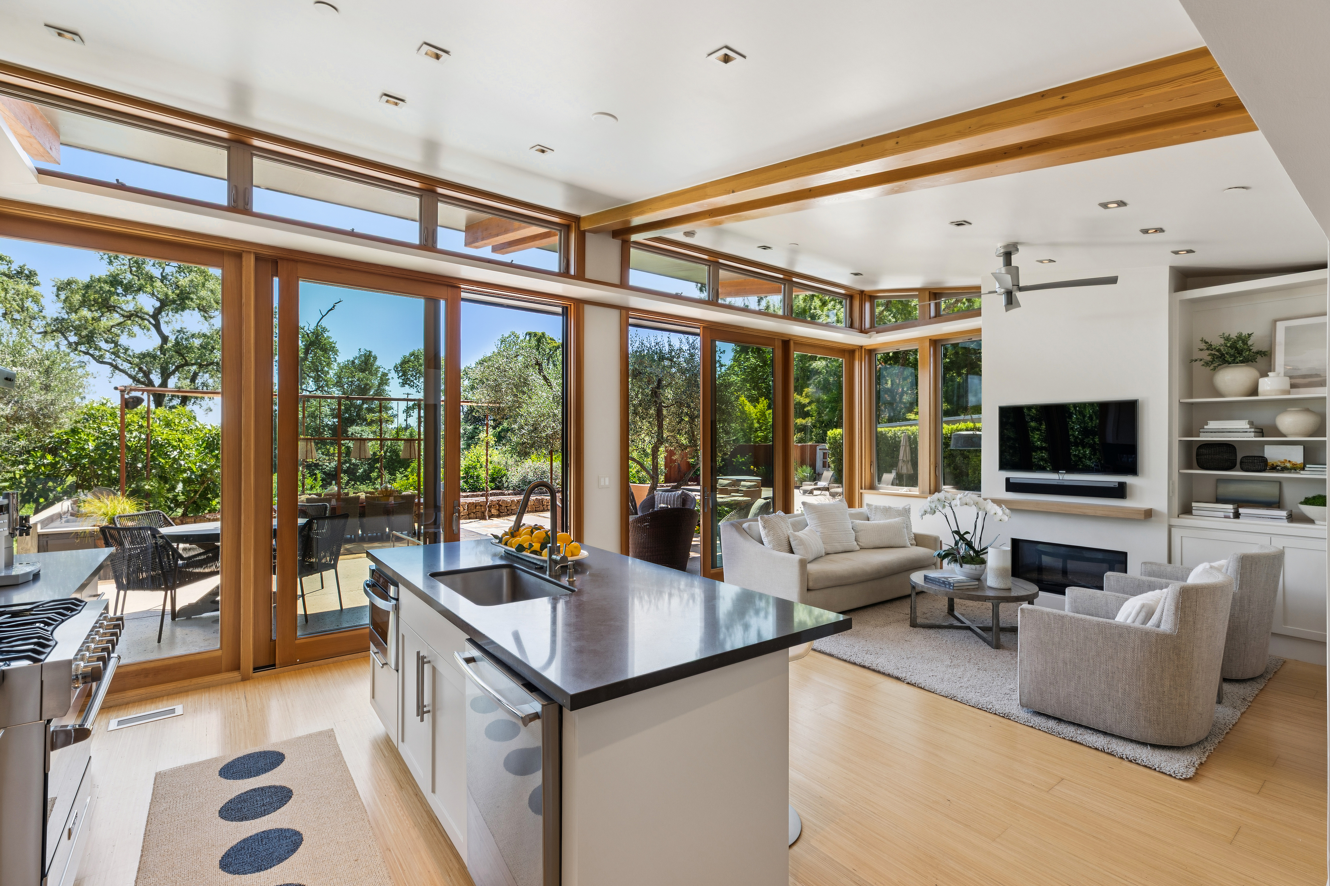  Stunning Resort-Style Compound - 物件實景