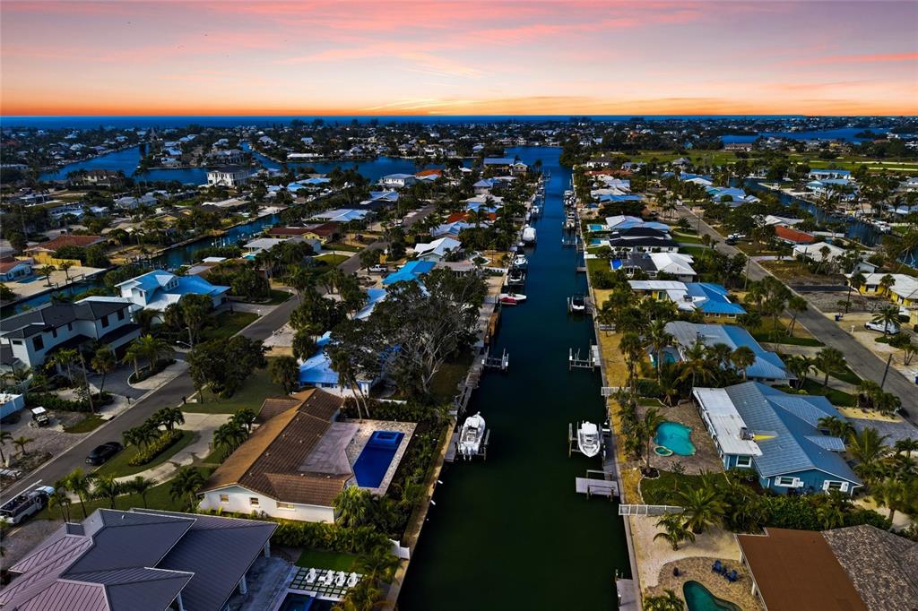 Holmes Beach, Florida, 34217, United States, 2 Bedrooms Bedrooms, ,2 BathroomsBathrooms,Residential,For Sale,2003450