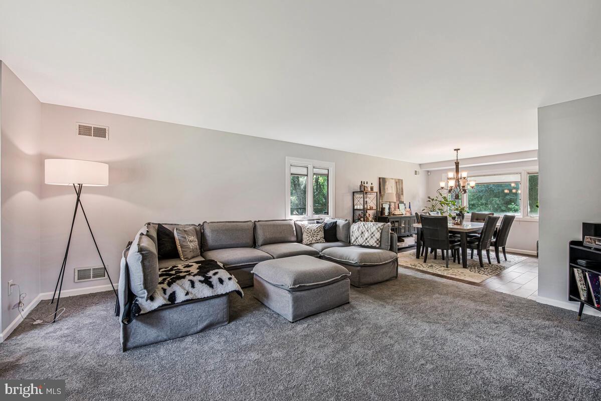 Laurel, Maryland, 20708, United States, 4 Bedrooms Bedrooms, ,3 BathroomsBathrooms,Residential,For Sale,1900760