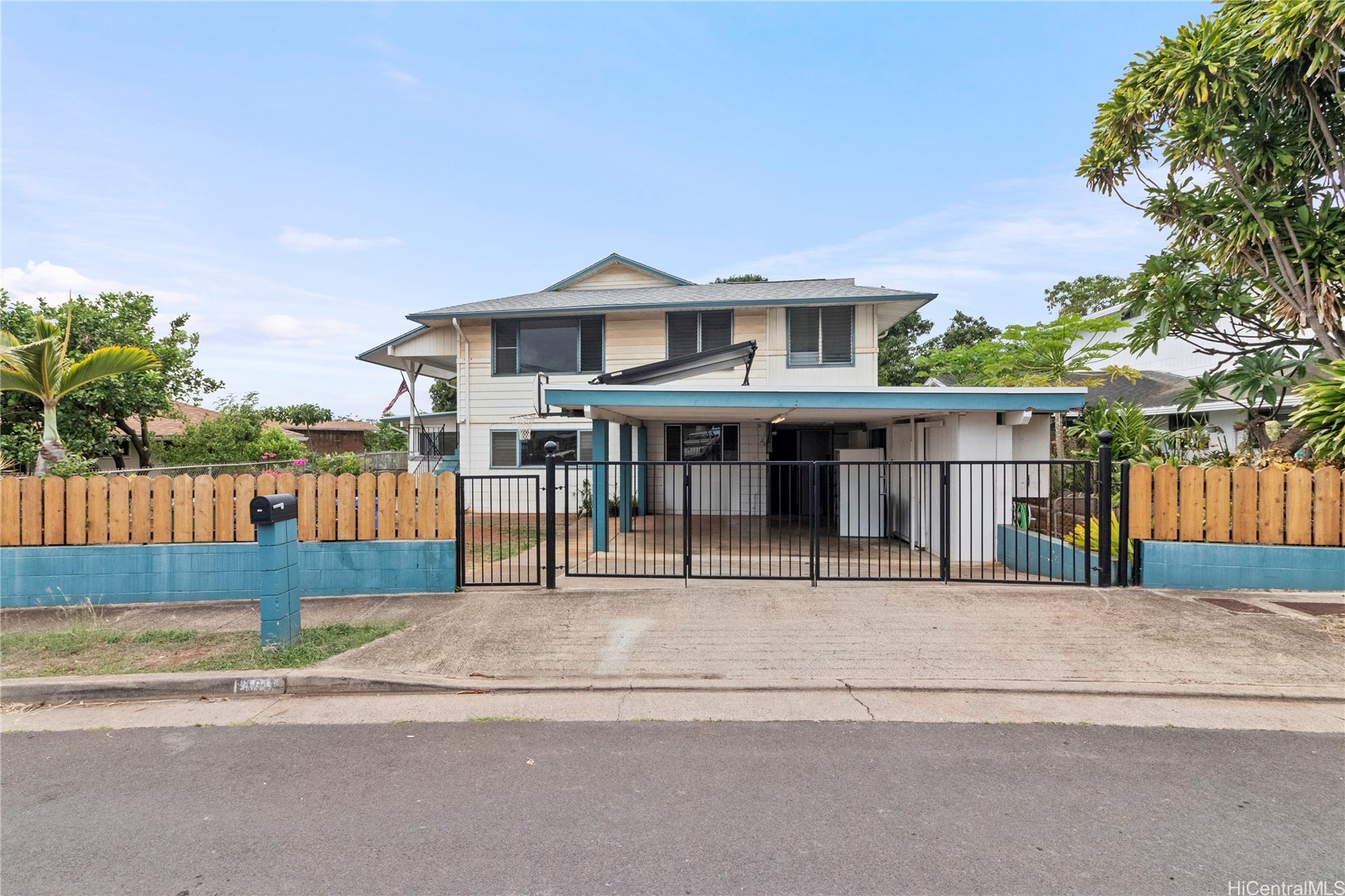 Waipahu, Hawaii, 96797, United States, 7 Bedrooms Bedrooms, ,5 BathroomsBathrooms,Residential,For Sale,1987843