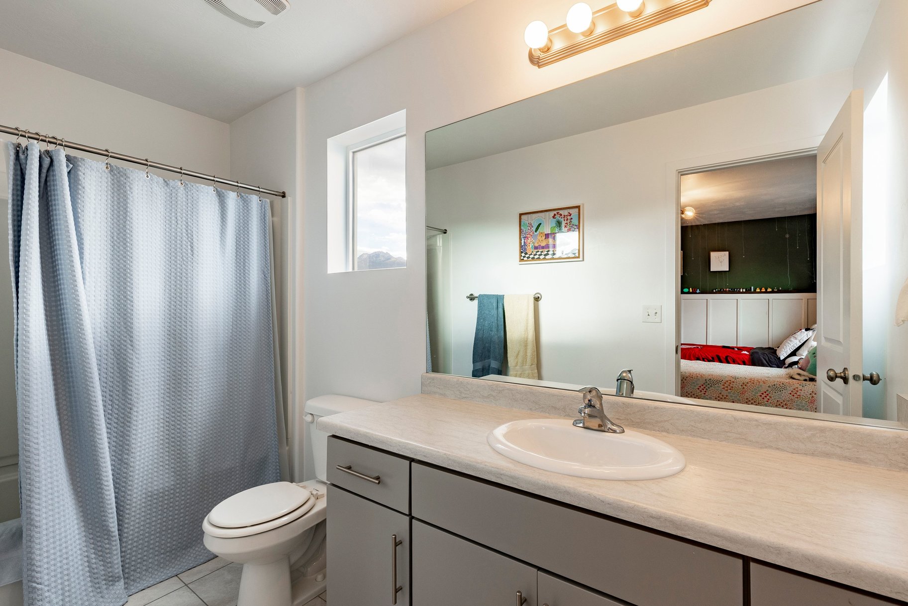  Clean and Updated End Unit Townhome - 物件實景