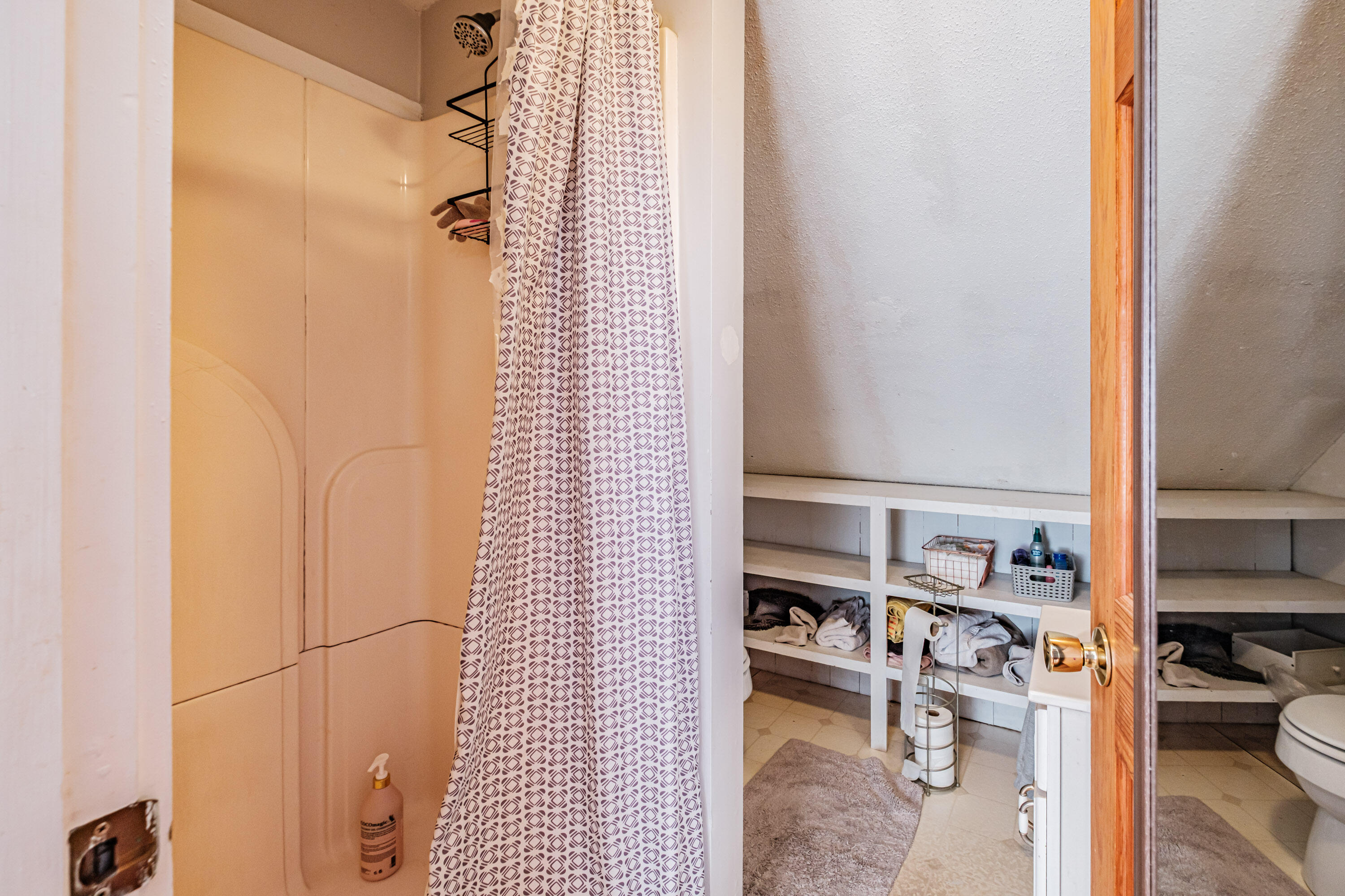 Bridgton, Maine, 04009, United States, 6 Bedrooms Bedrooms, ,6 BathroomsBathrooms,Residential,For Sale,2006080