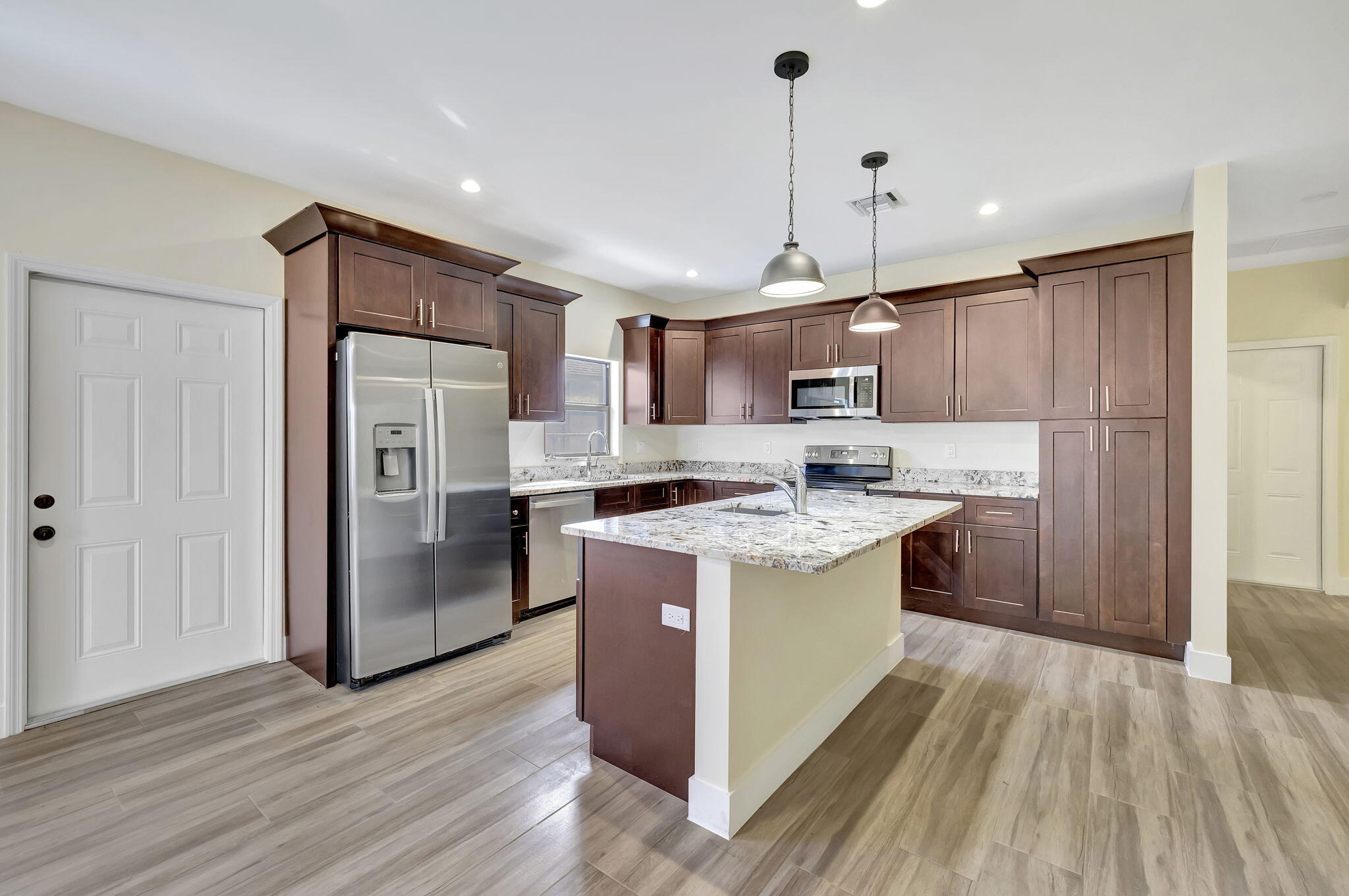 Delray Beach, Florida, 33444, United States, 3 Bedrooms Bedrooms, ,2 BathroomsBathrooms,Residential,For Sale,1690902