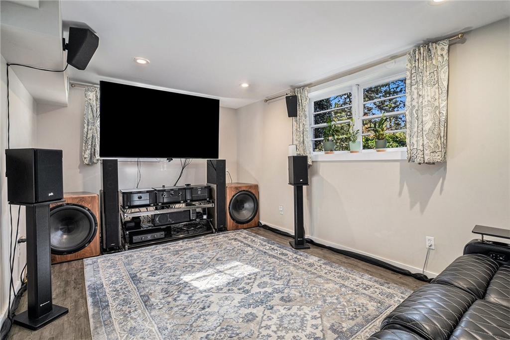 Smyrna, Georgia, 30082, United States, 4 Bedrooms Bedrooms, ,2 BathroomsBathrooms,Residential,For Sale,1987349