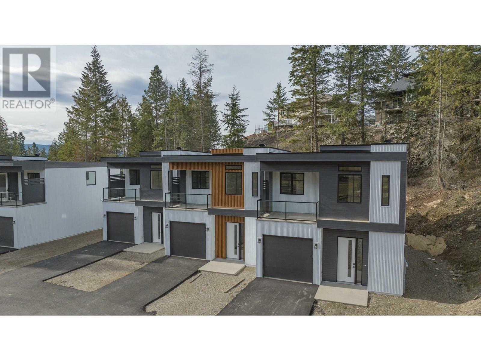 VERNON, British Columbia, V1H 1E2, CA, 3 Bedrooms Bedrooms, ,2 BathroomsBathrooms,Residential,For Sale,1837299