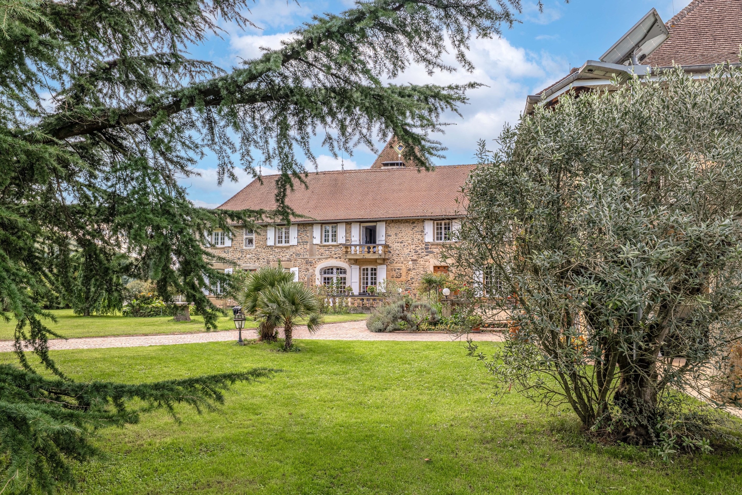  13th-Century Manor Estate – Elegance, Heritage & Art of Living - 物件實景