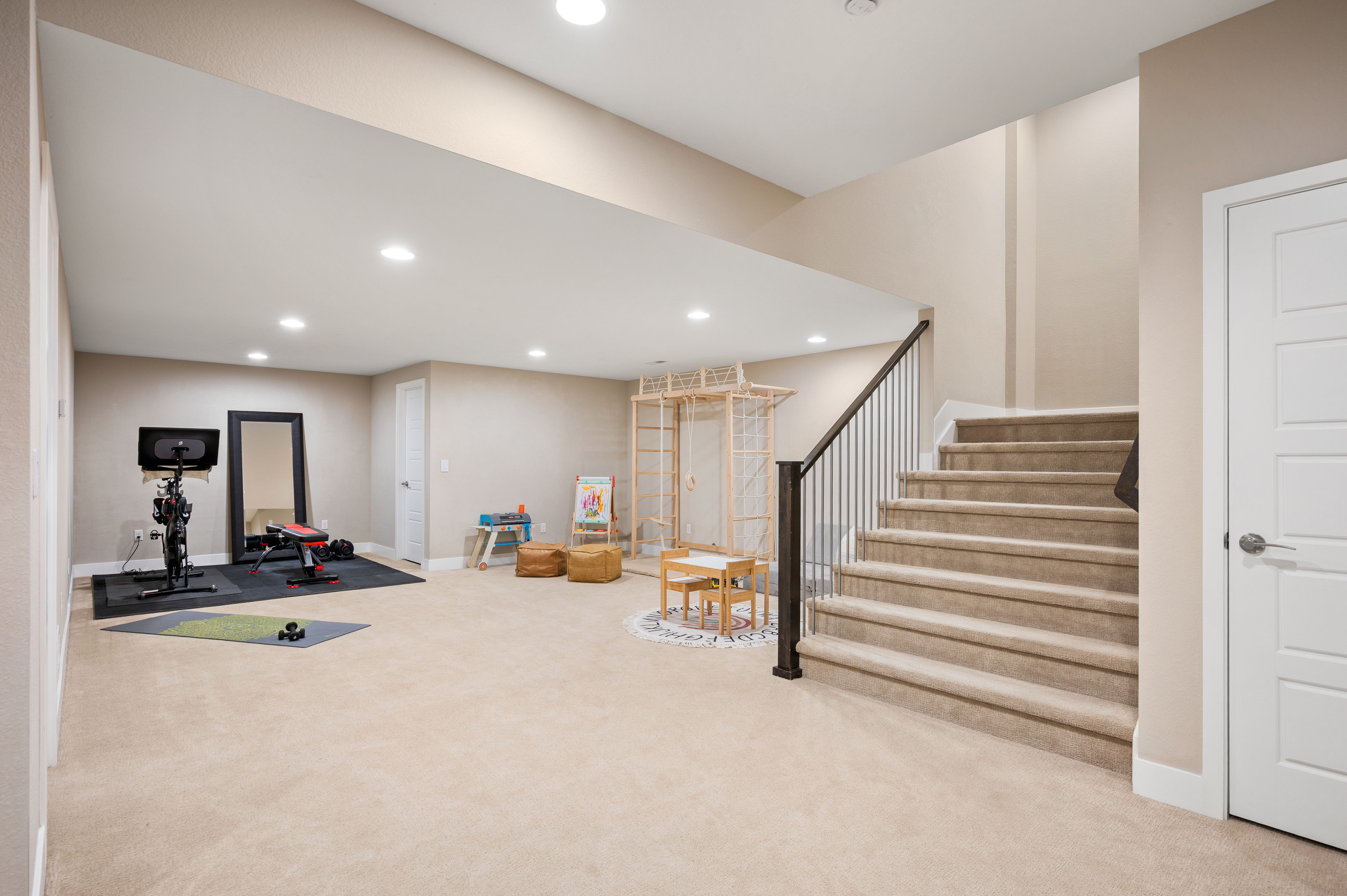  Infinity Vue 3 Residence with Mountain & City Views - 物件實景