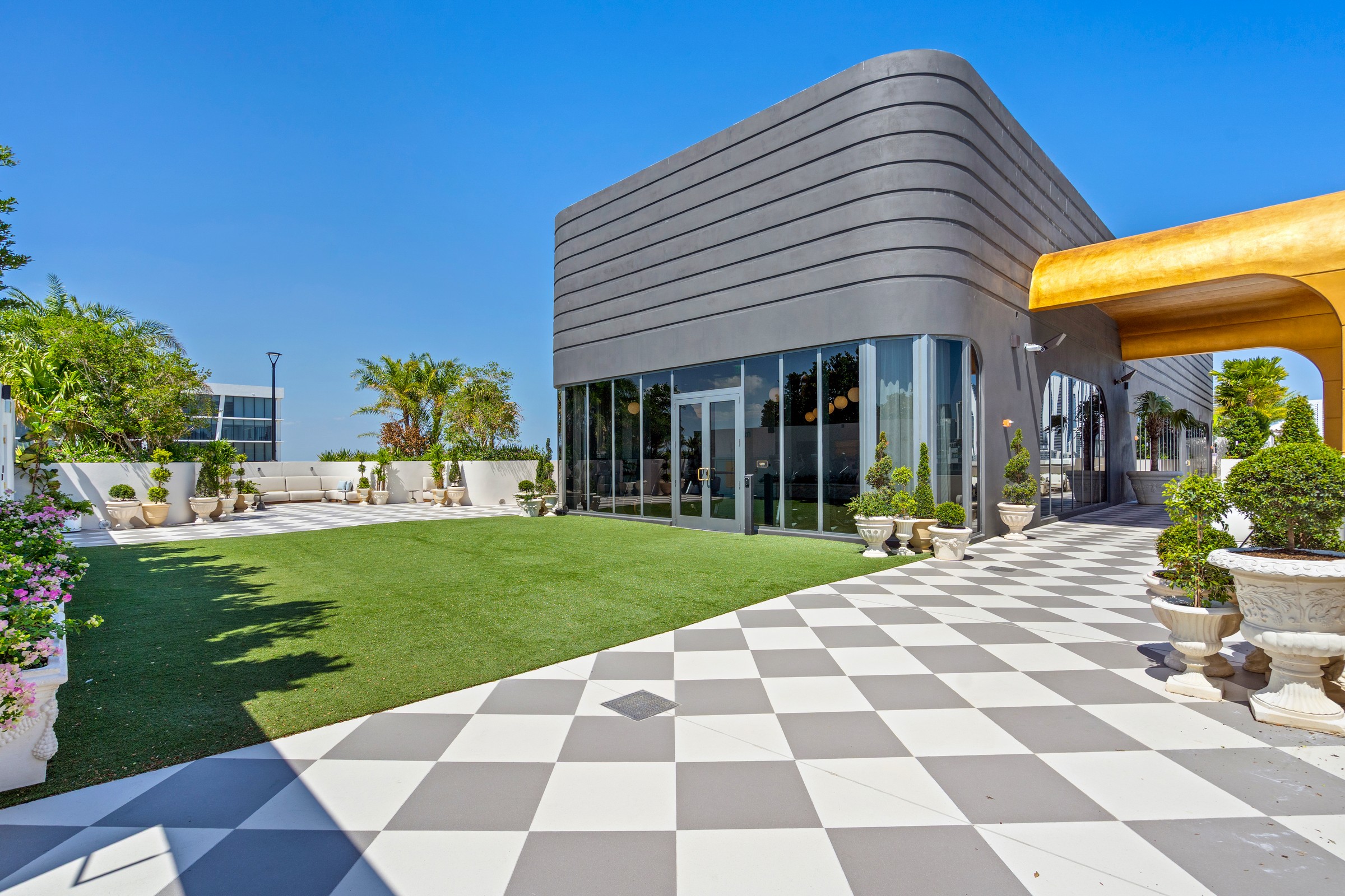  2700 Nw 2nd Avenue, Miami, FL, 33127 - 物件實景