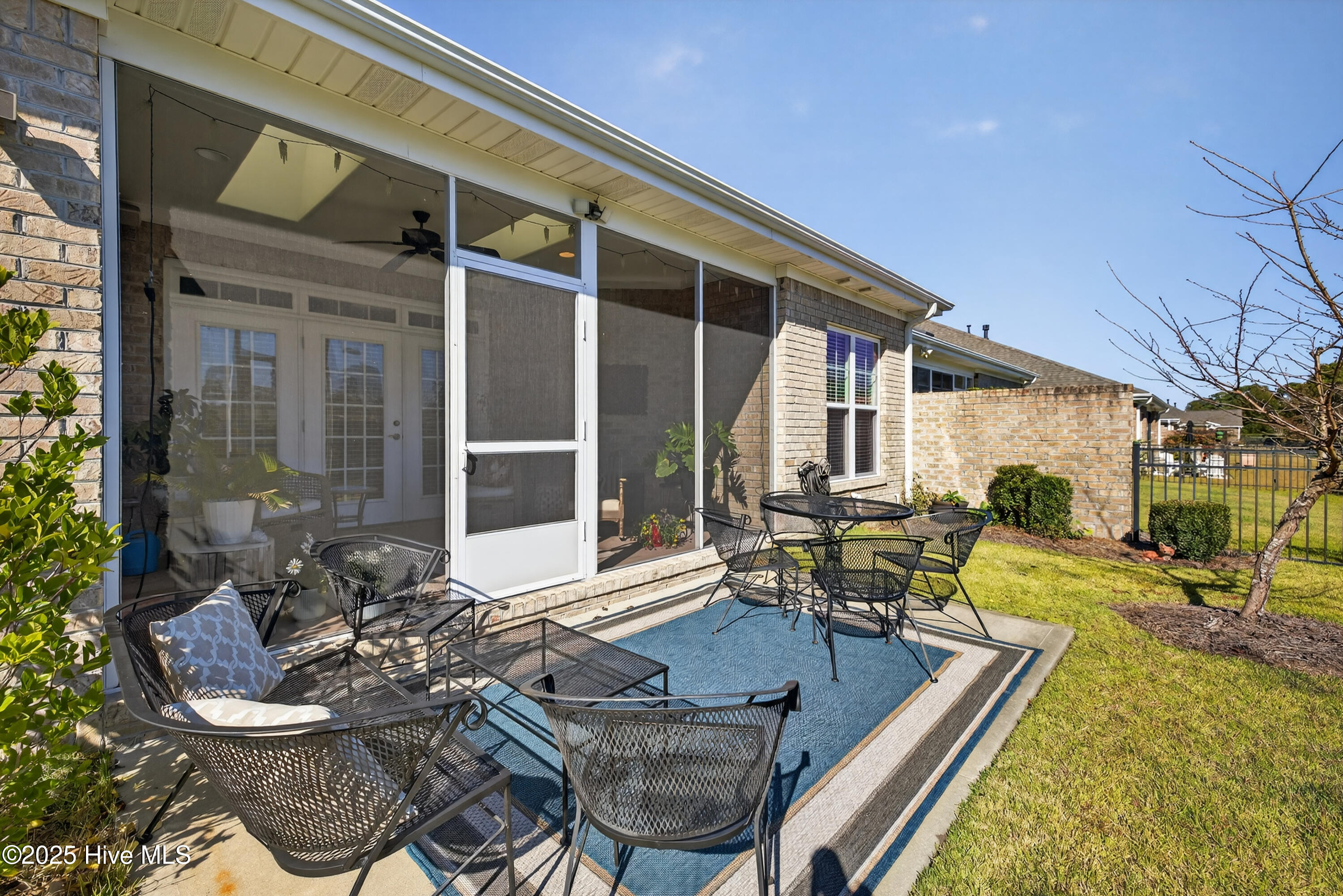 Wilmington, North Carolina, 28412, United States, 3 Bedrooms Bedrooms, ,2 BathroomsBathrooms,Residential,For Sale,1993063