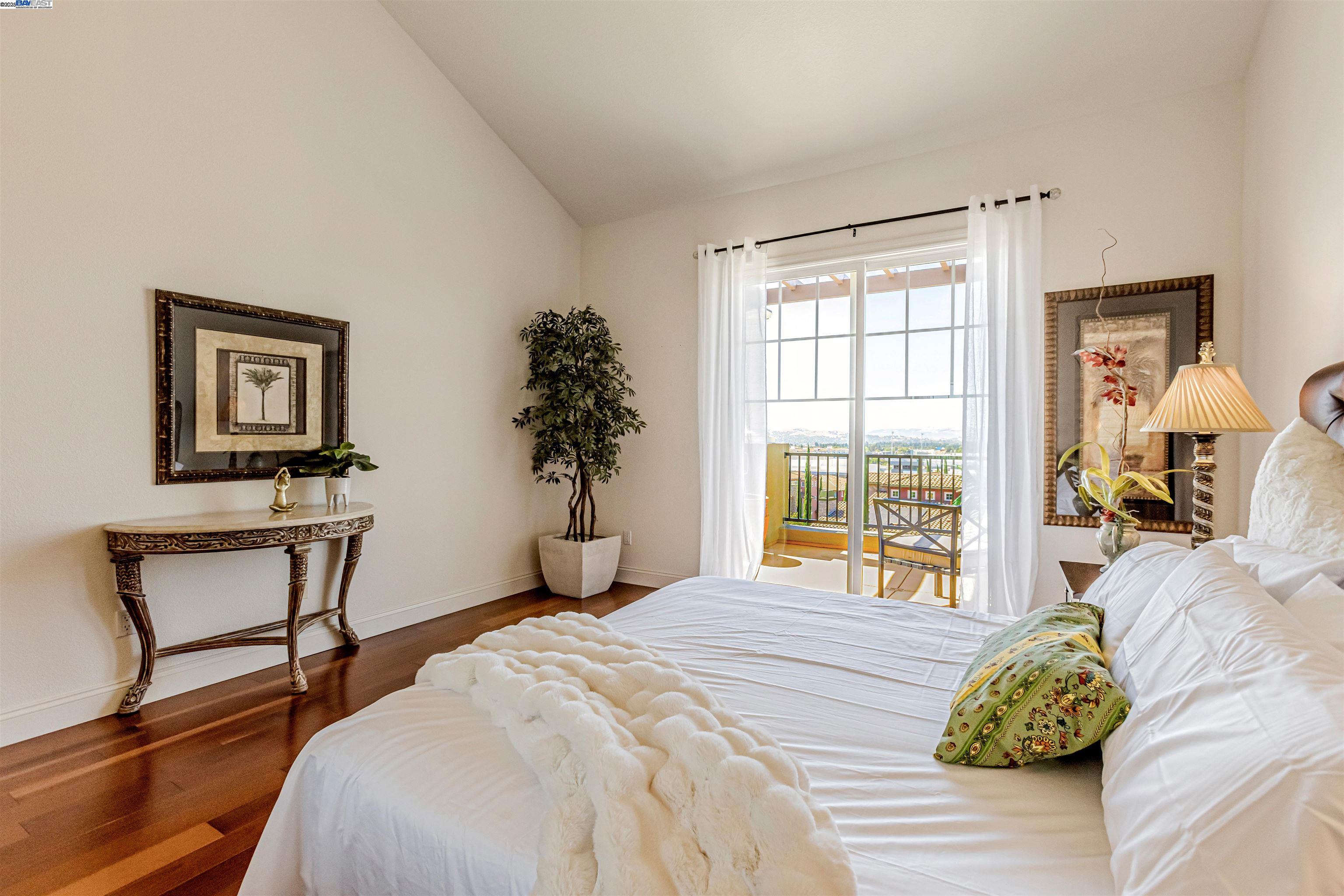 Dublin, California, 94568, United States, 2 Bedrooms Bedrooms, ,2 BathroomsBathrooms,Residential,For Sale,1997386