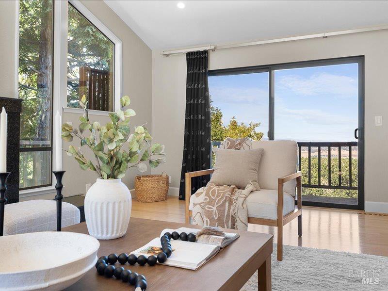 Novato, California, 94947, United States, 5 Bedrooms Bedrooms, ,4 BathroomsBathrooms,Residential,For Sale,1973889