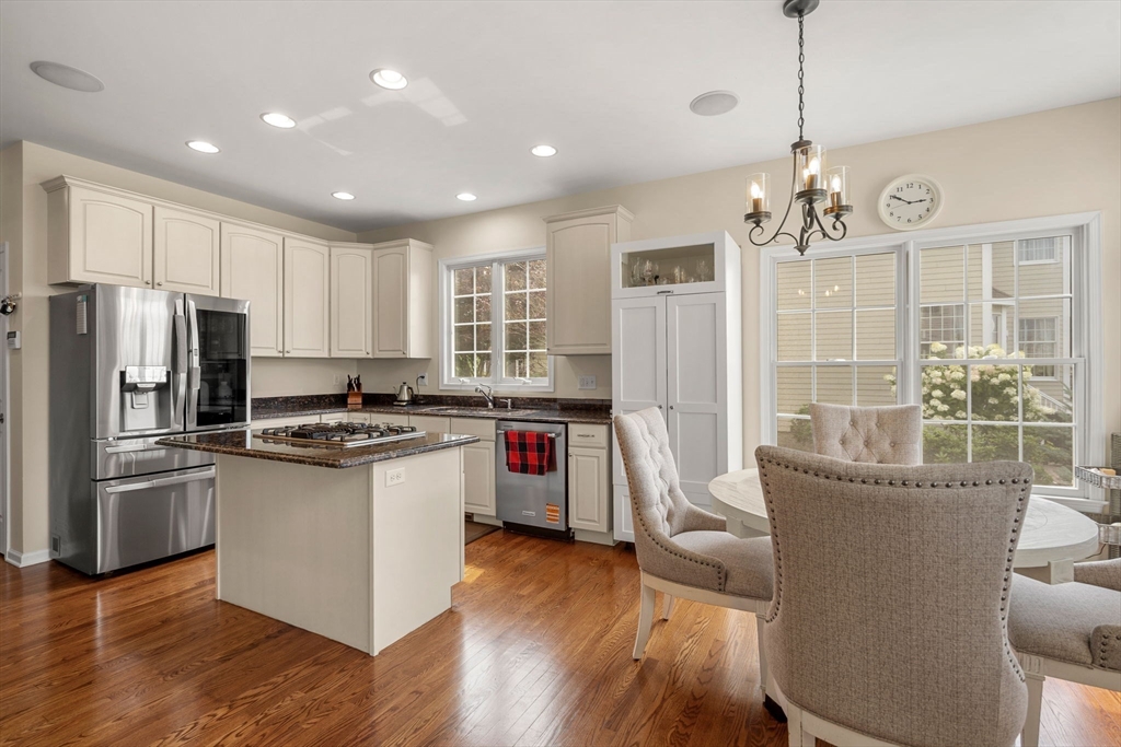 Methuen, Massachusetts, 01844, United States, 4 Bedrooms Bedrooms, ,3 BathroomsBathrooms,Residential,For Sale,1912504