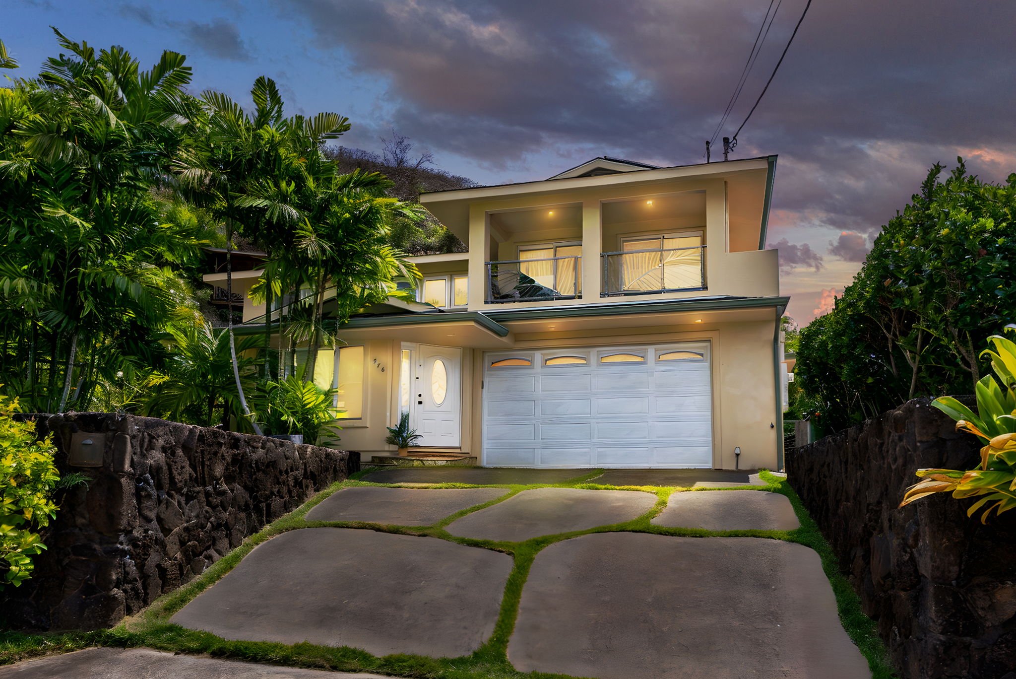 Kailua, Hawaii, 96734, United States, 6 Bedrooms Bedrooms, ,4 BathroomsBathrooms,Residential,For Sale,1981977