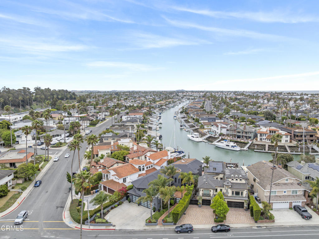 Ventura, California, 93001, United States, 5 Bedrooms Bedrooms, ,3 BathroomsBathrooms,Residential,For Sale,1839007
