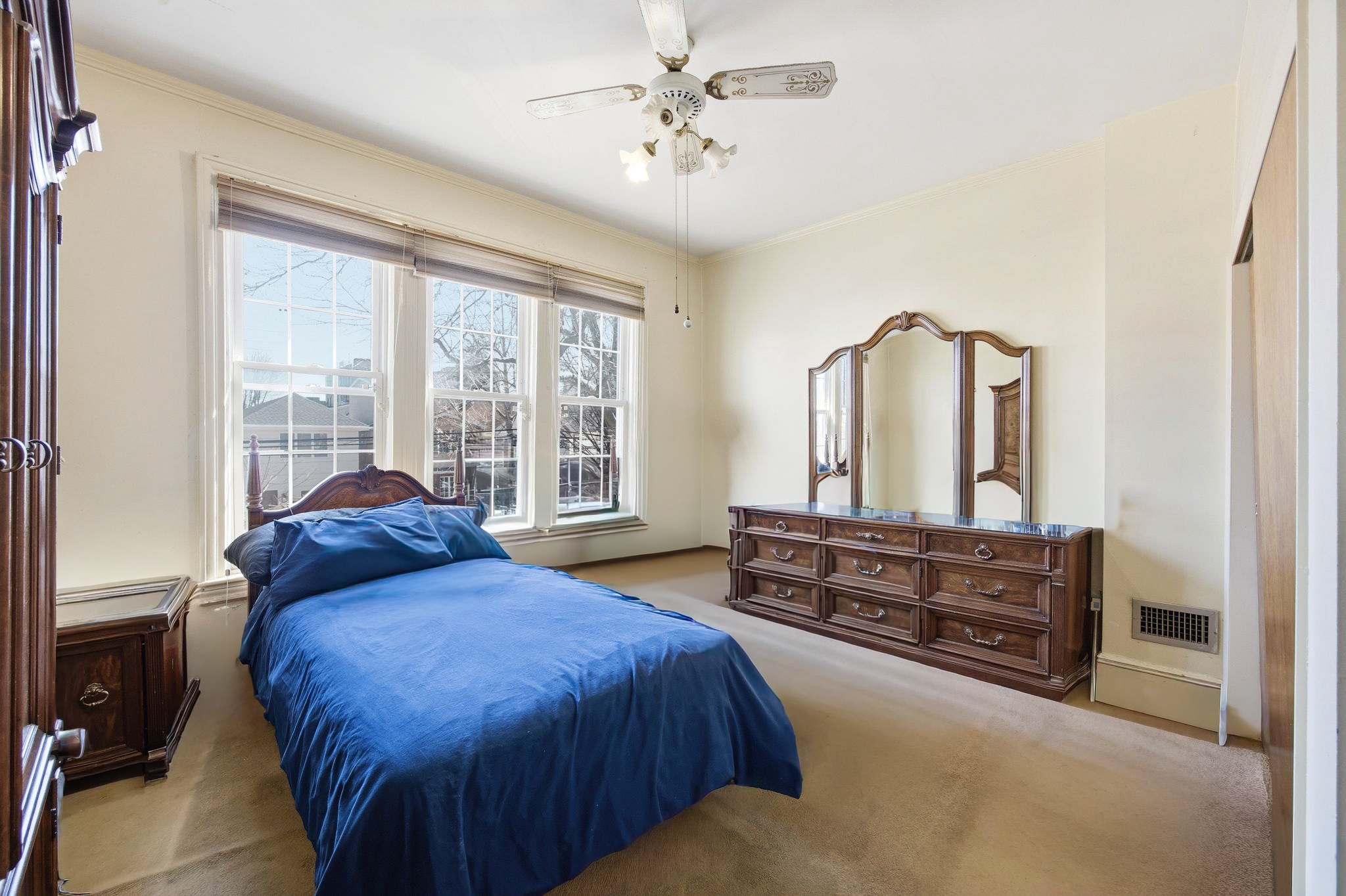  2122 New York Avenue - 物件實景