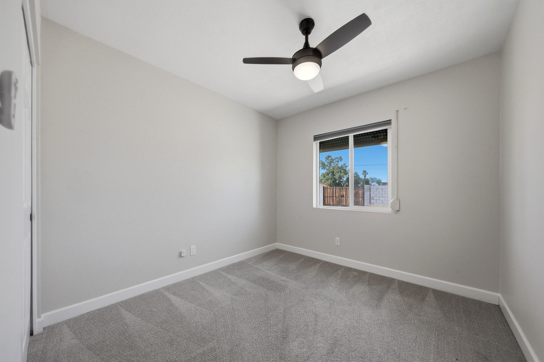  906 W Saint John Road¦Phoenix, AZ - 物件實景