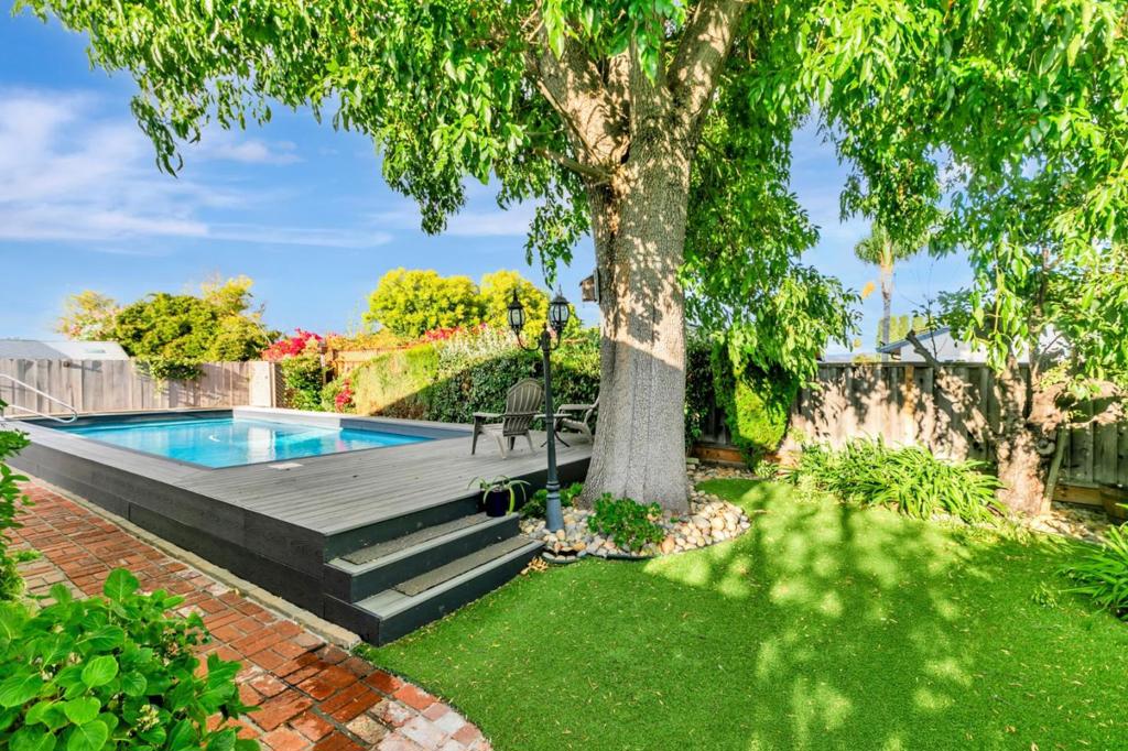 San Jose, California, 95123, United States, 3 Bedrooms Bedrooms, ,2 BathroomsBathrooms,Residential,For Sale,1975297