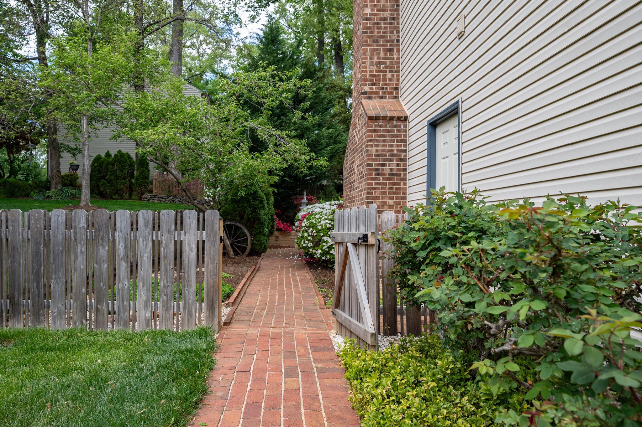  6830 Bluecurl Circle, Springfield, VA, 22152 - 物件實景