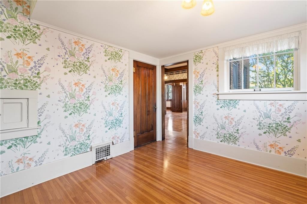 Siloam Springs, Arkansas, 72761, United States, 5 Bedrooms Bedrooms, ,3 BathroomsBathrooms,Residential,For Sale,1984286