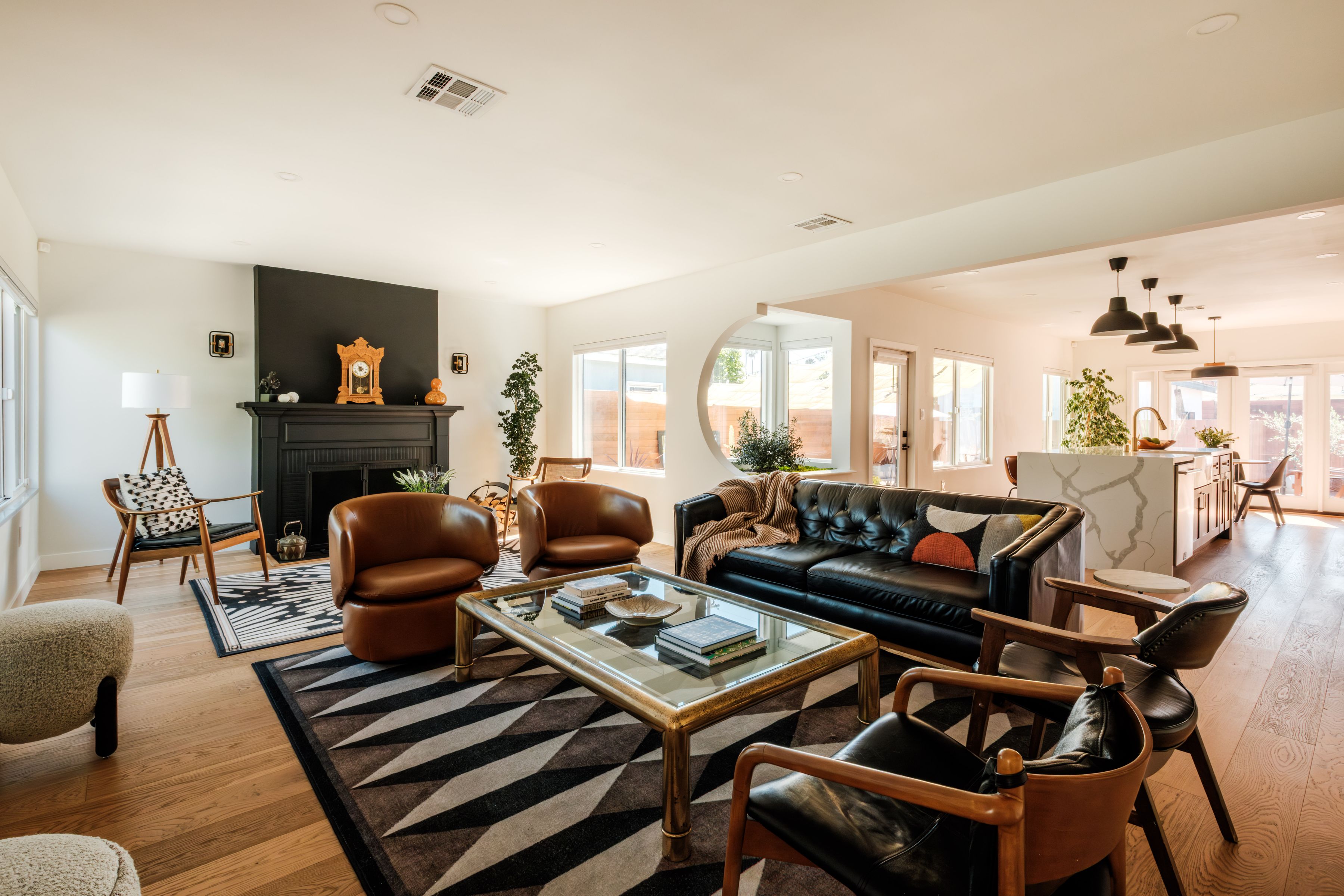  3625 Somerset Dr - 物件實景