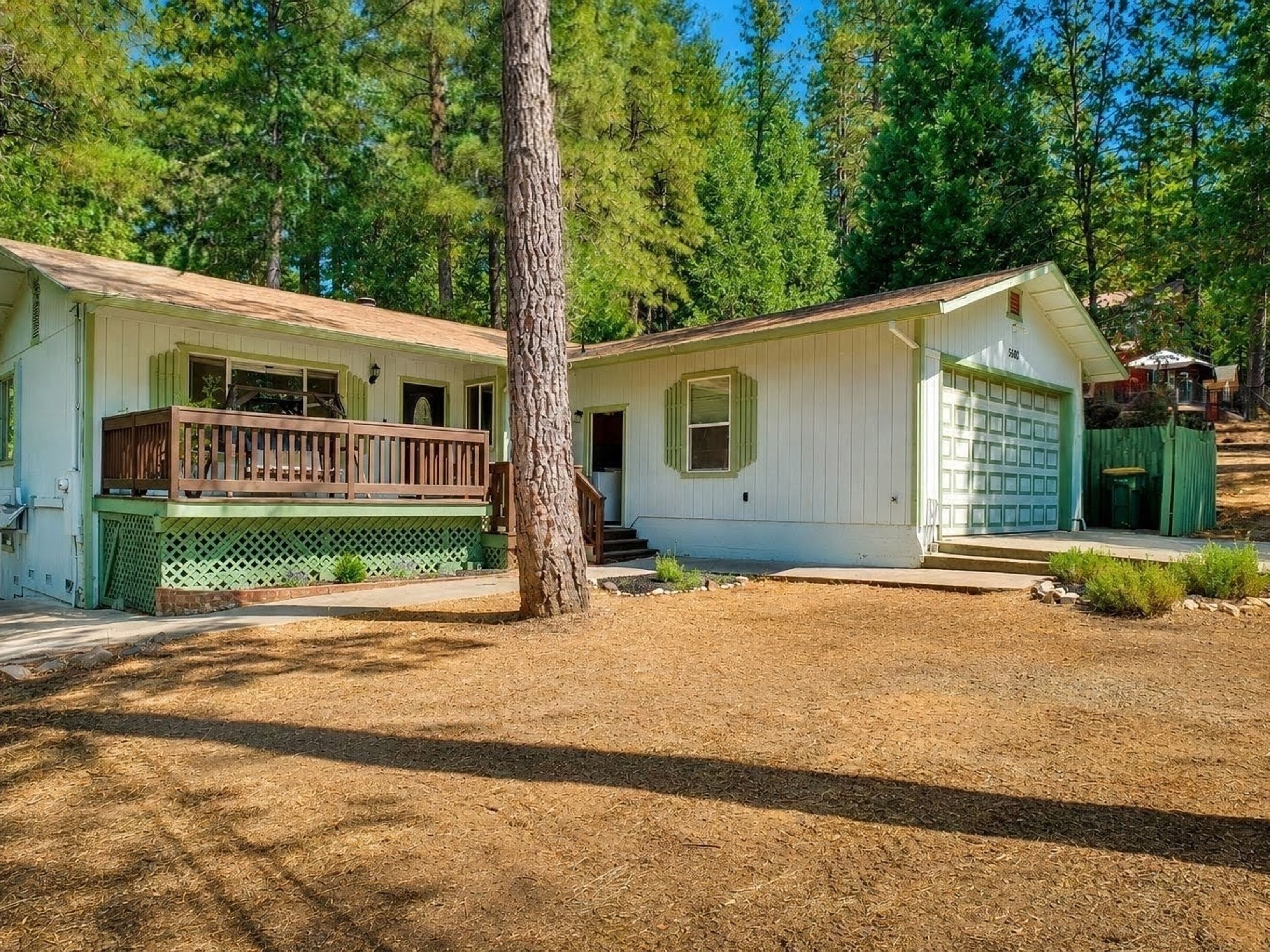  5690 Lupin Lane, Pollock Pines, CA 95726 - 物件實景