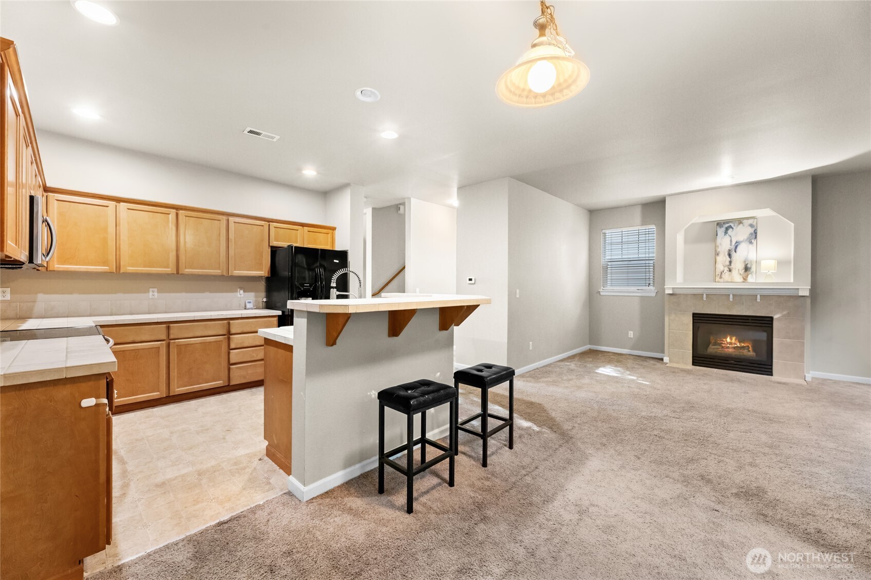 Auburn, Washington, 98092, United States, 4 Bedrooms Bedrooms, ,4 BathroomsBathrooms,Residential,For Sale,1977143