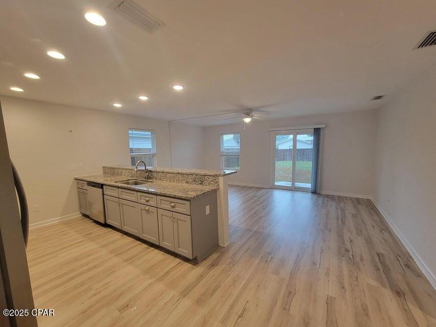 Panama City, Florida, 32408, United States, 4 Bedrooms Bedrooms, ,4 BathroomsBathrooms,Residential,For Sale,2005201