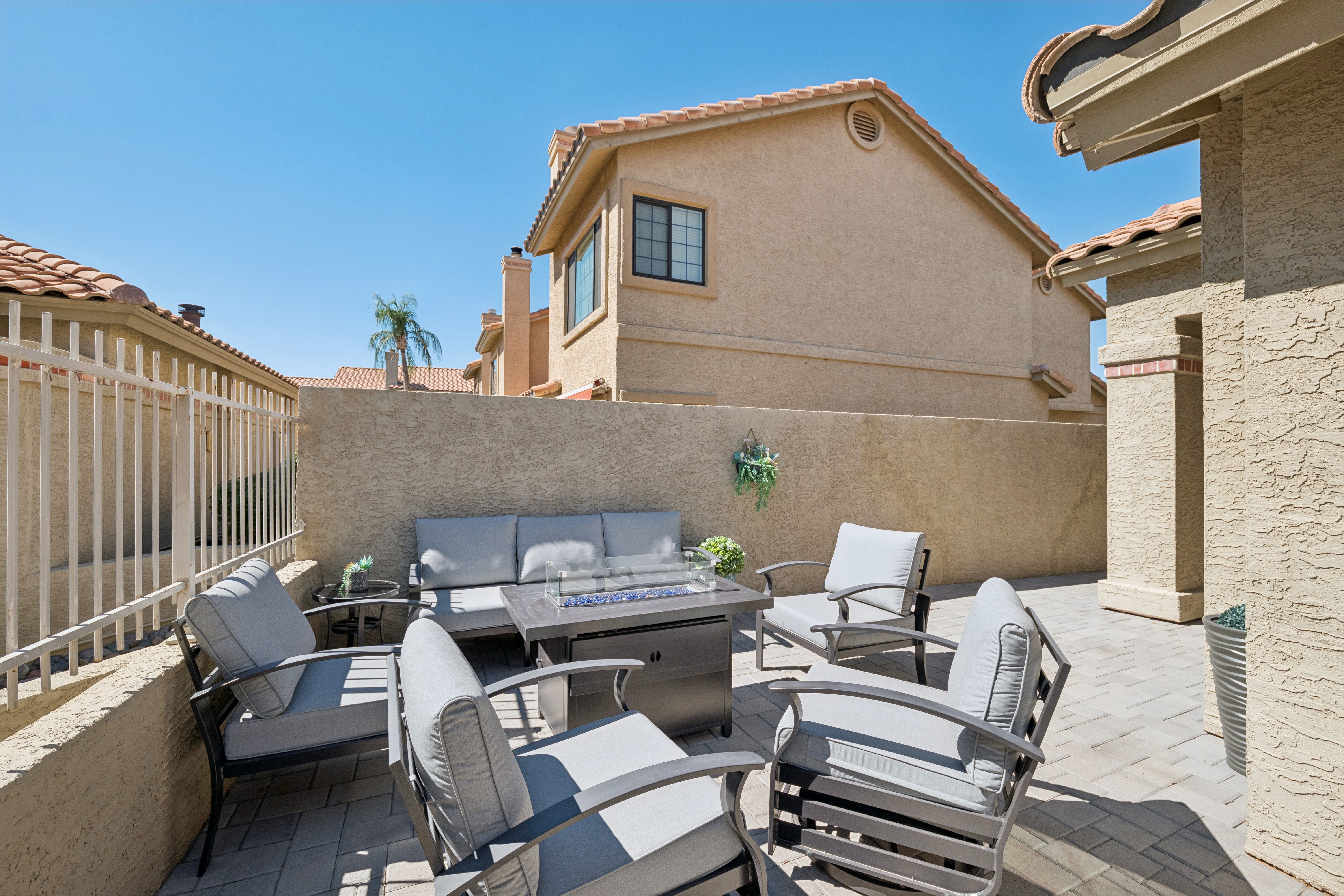  7925 E Pepper Tree Lane  Scottsdale, AZ - 物件實景