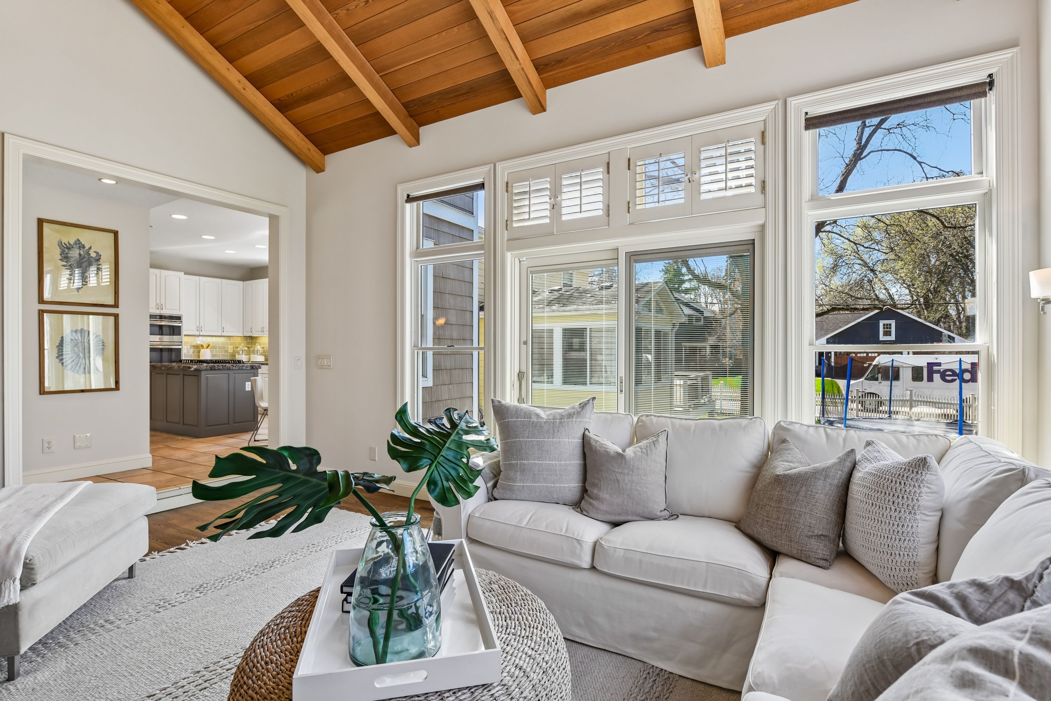  Beautifully Maintained Home in Golf Terrace - 物件實景