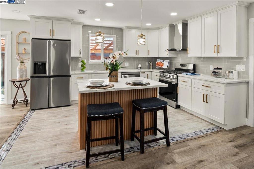 Livermore, California, 94551, United States, 3 Bedrooms Bedrooms, ,2 BathroomsBathrooms,Residential,For Sale,1974358