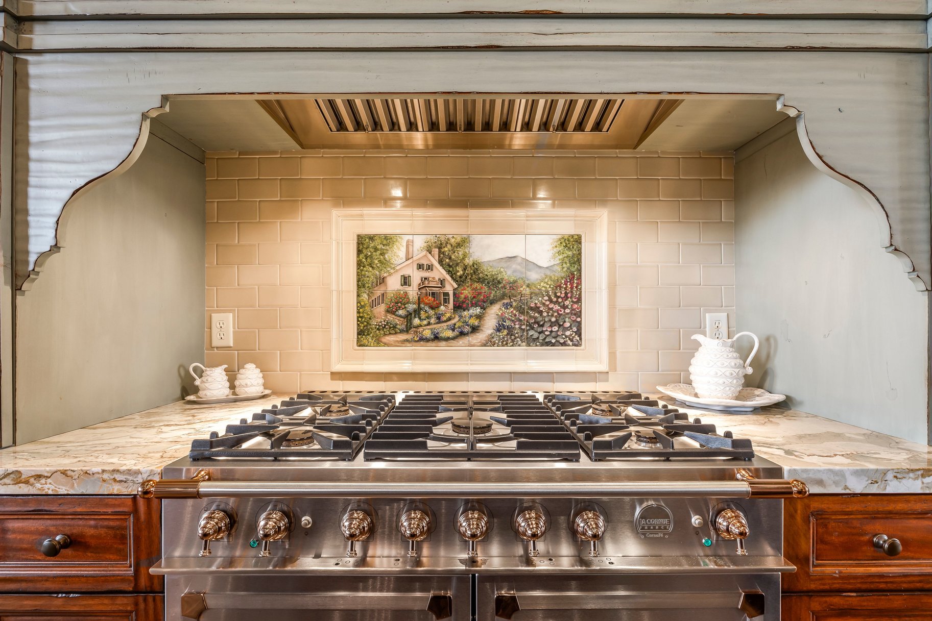  A Legacy Estate Framed by Golf and Ski Views - 物件實景