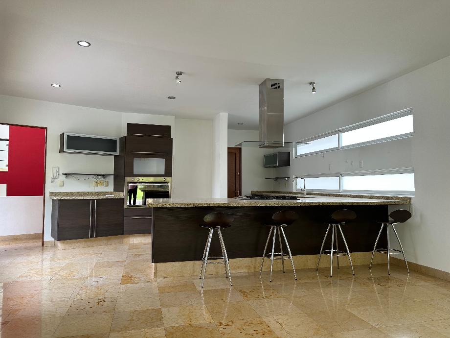 Querétaro, Querétaro, 76100, Mexico, 3 Bedrooms Bedrooms, ,4 BathroomsBathrooms,Residential,For Sale,1699269