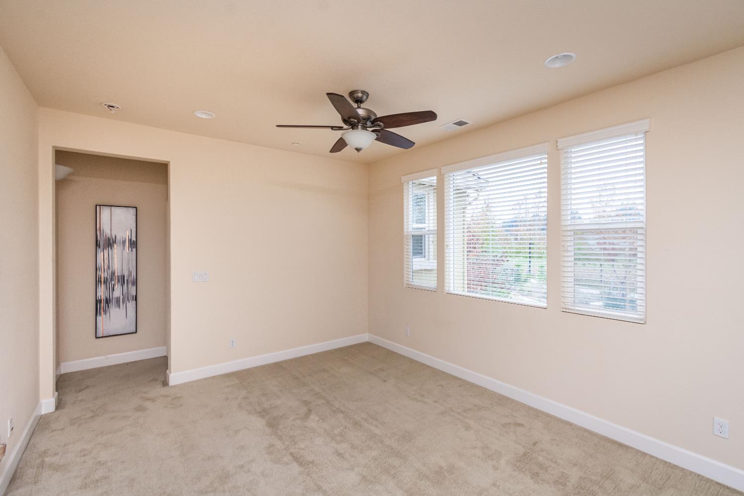 Folsom, California, 95630, United States, 4 Bedrooms Bedrooms, ,3 BathroomsBathrooms,Residential,For Sale,2000807