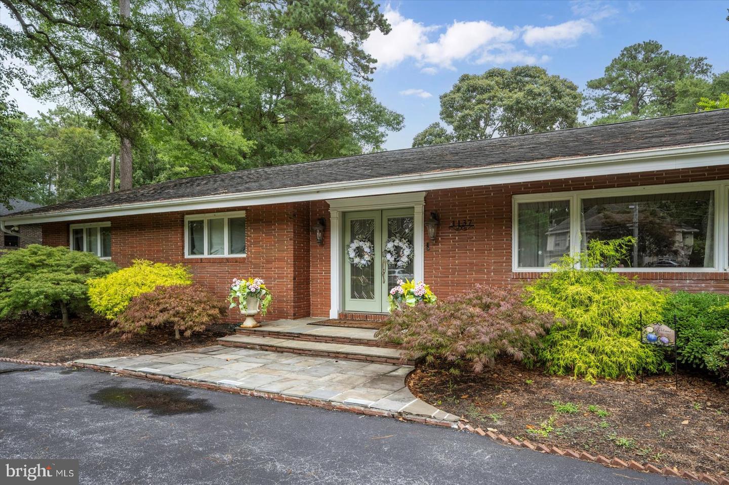 Salisbury, Maryland, 21801, United States, 3 Bedrooms Bedrooms, ,3 BathroomsBathrooms,Residential,For Sale,1898582